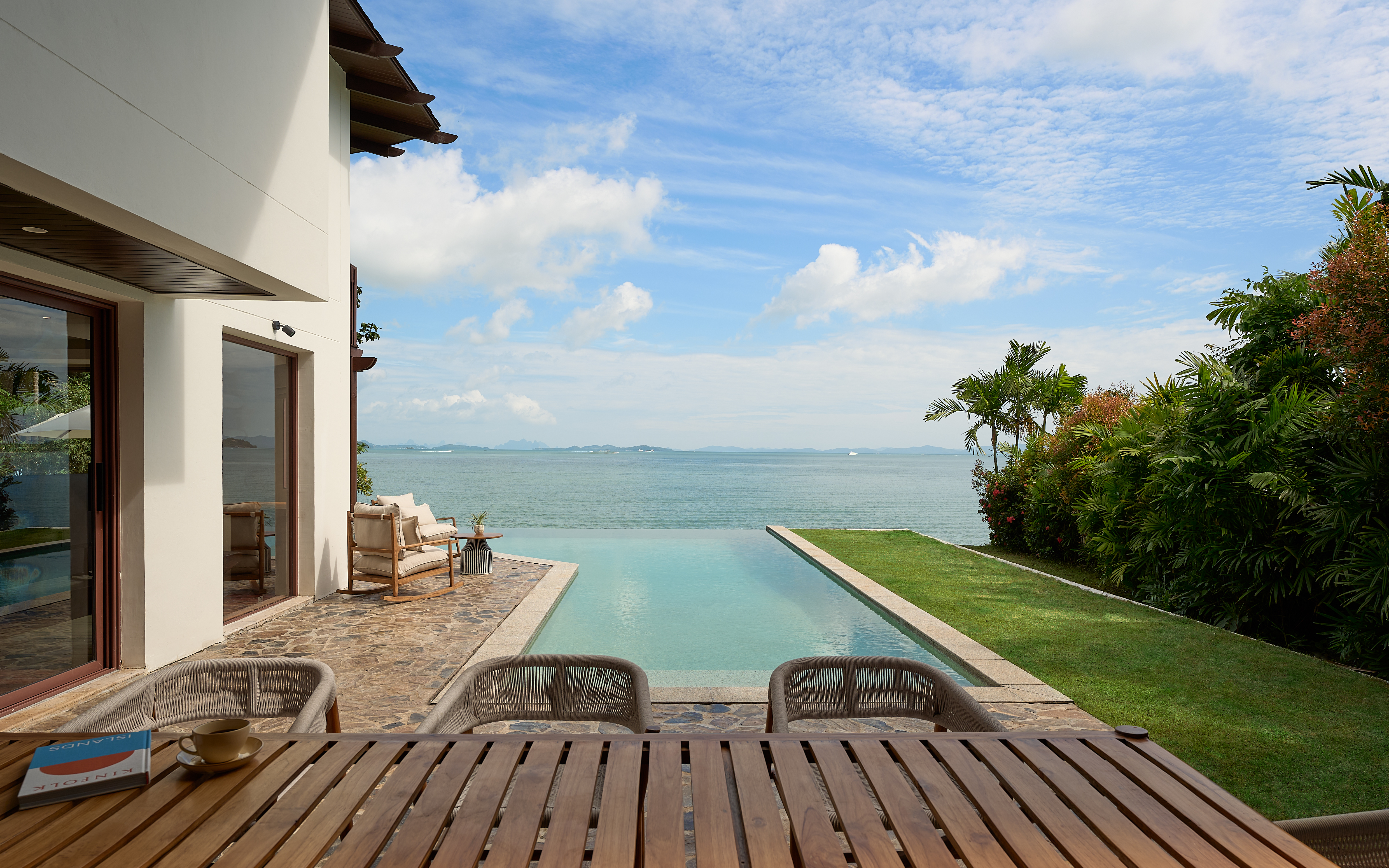 Villa Beach Front