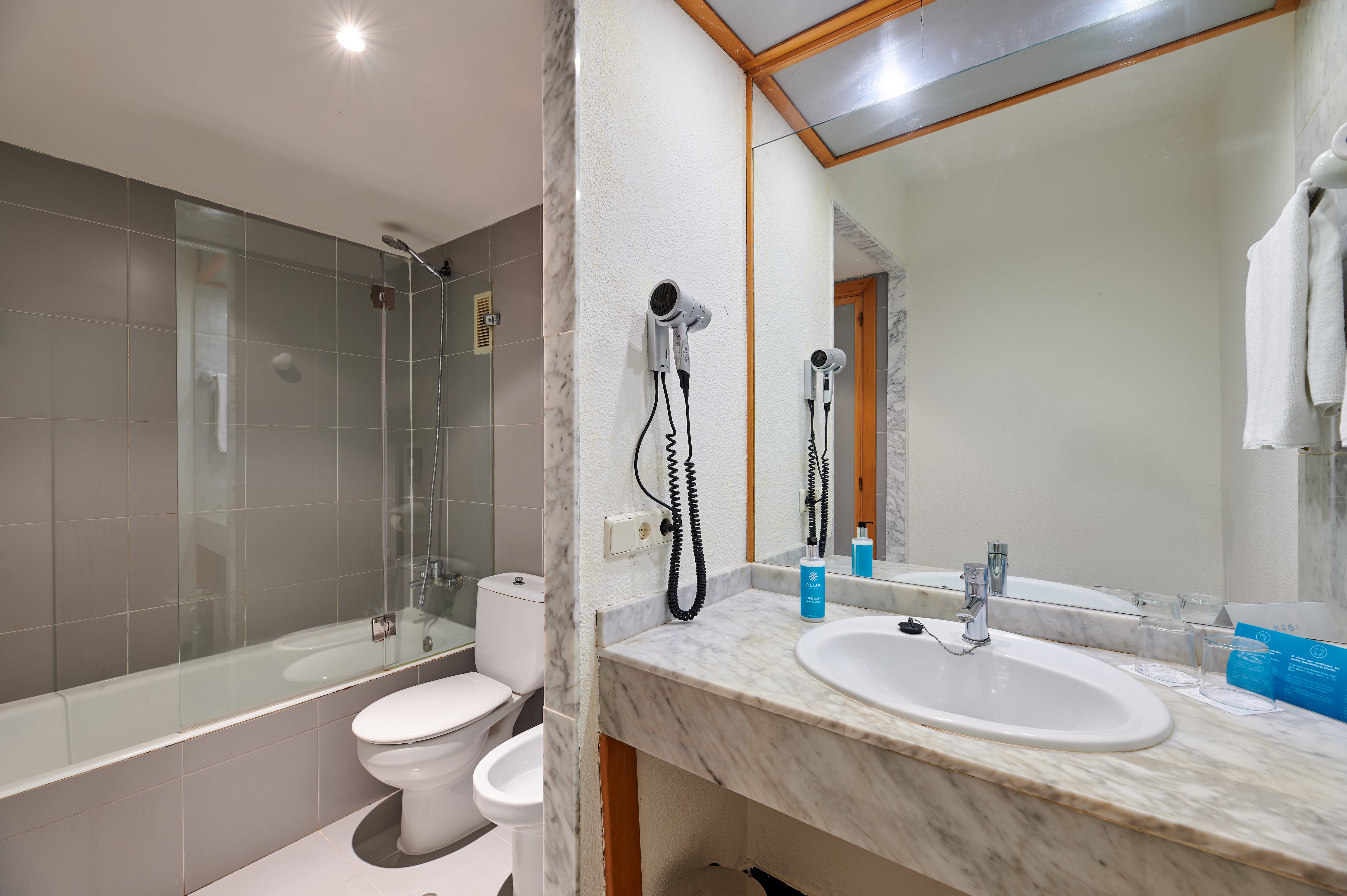 Double or Twin Sea View