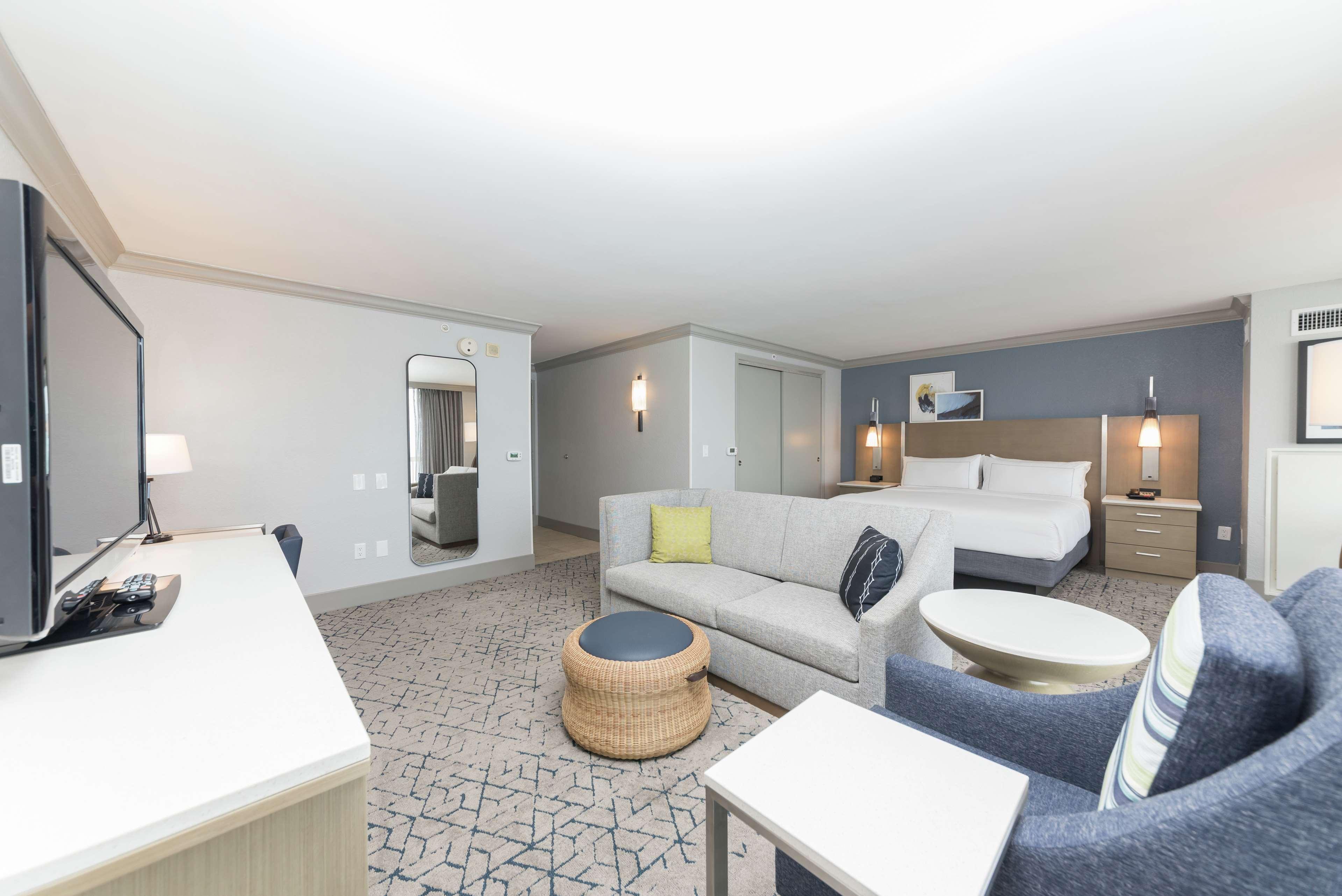 Junior Suite Ocean Front