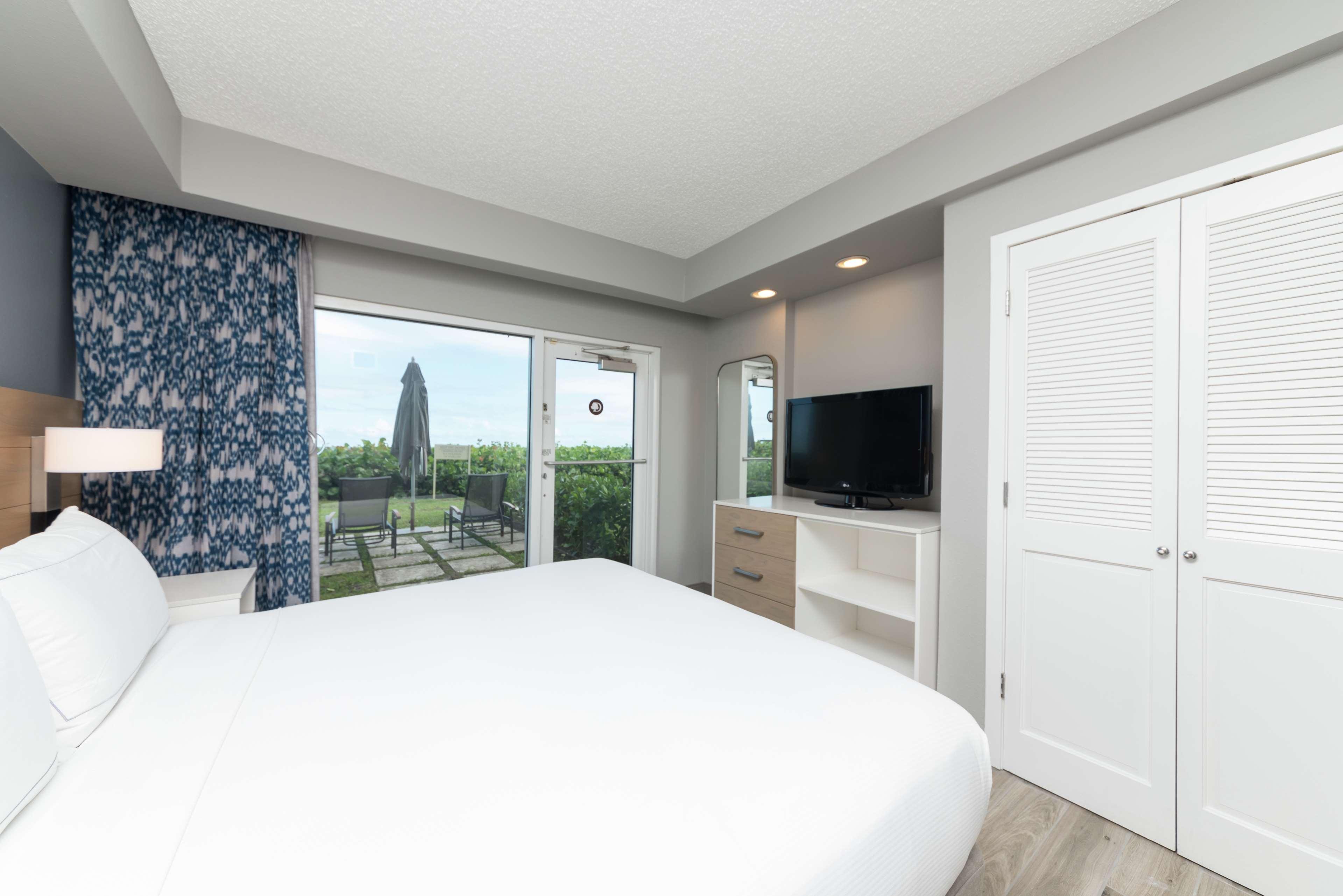 Suite Queen Size Bed