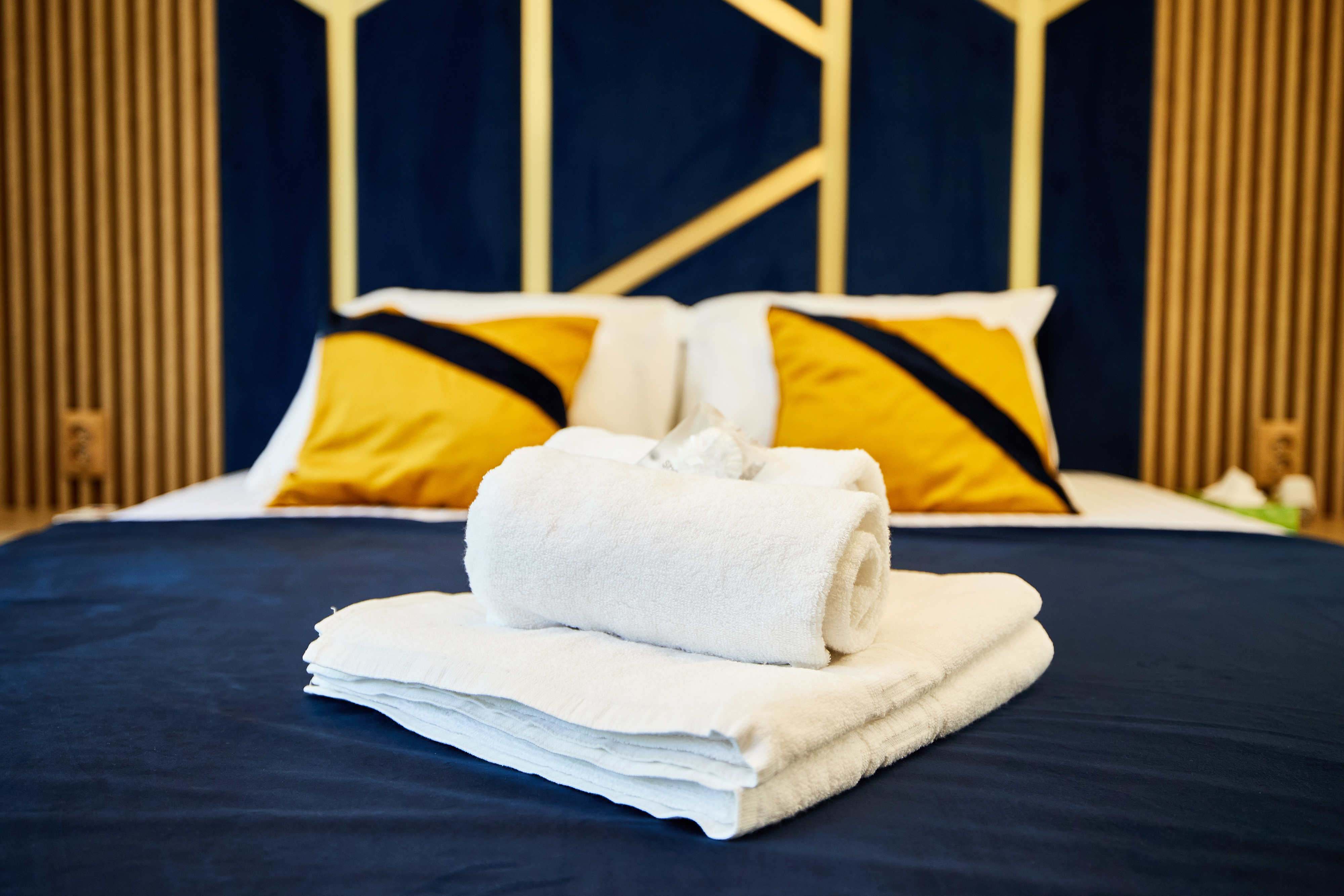 Double Deluxe Queen Bed