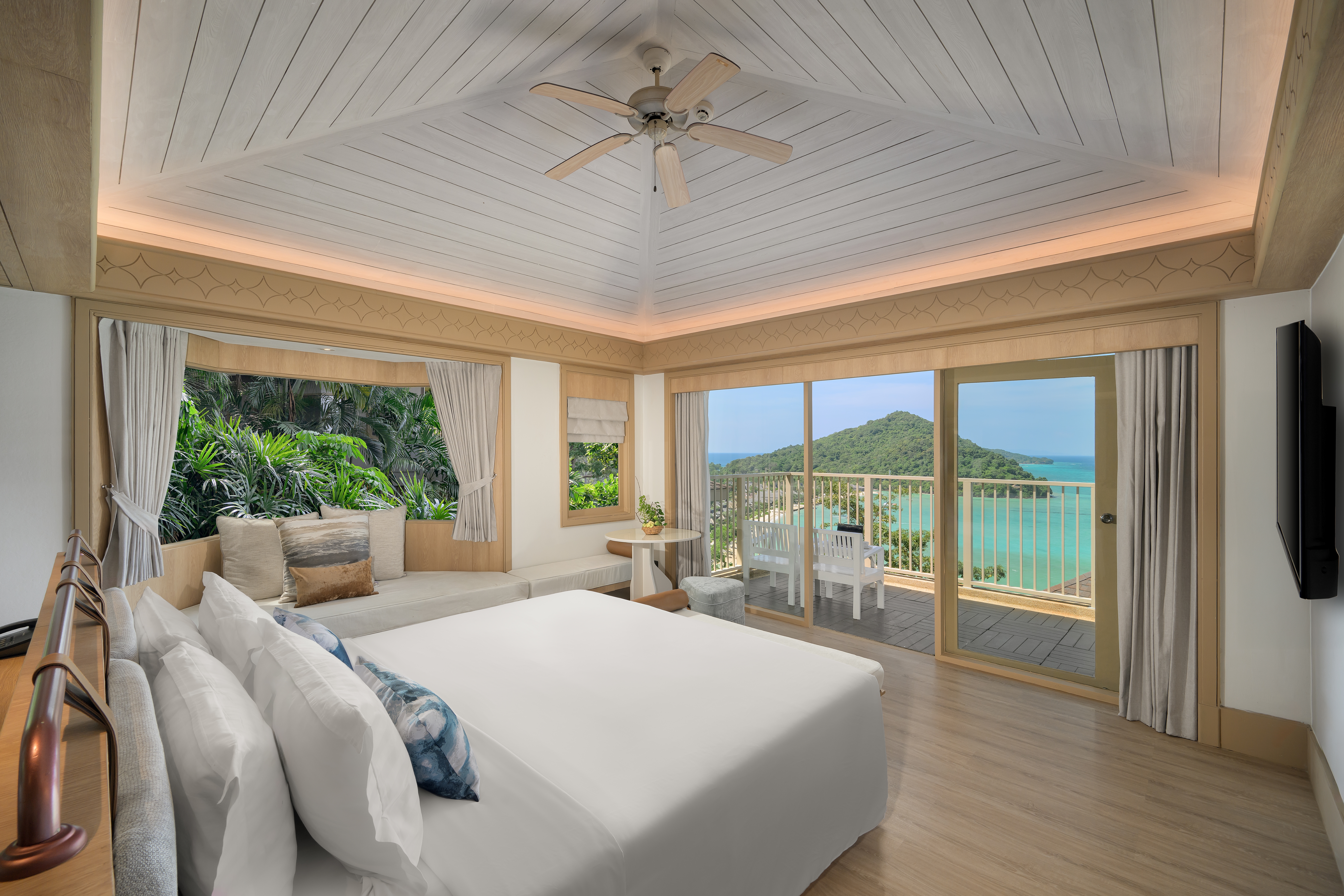 Villa Ocean View King Bed