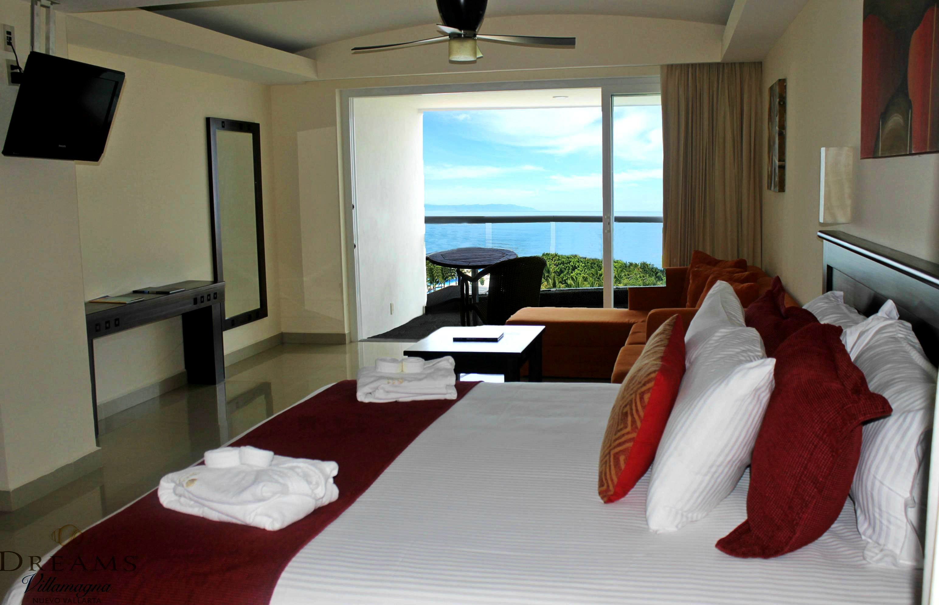 Junior Suite Club Ocean View