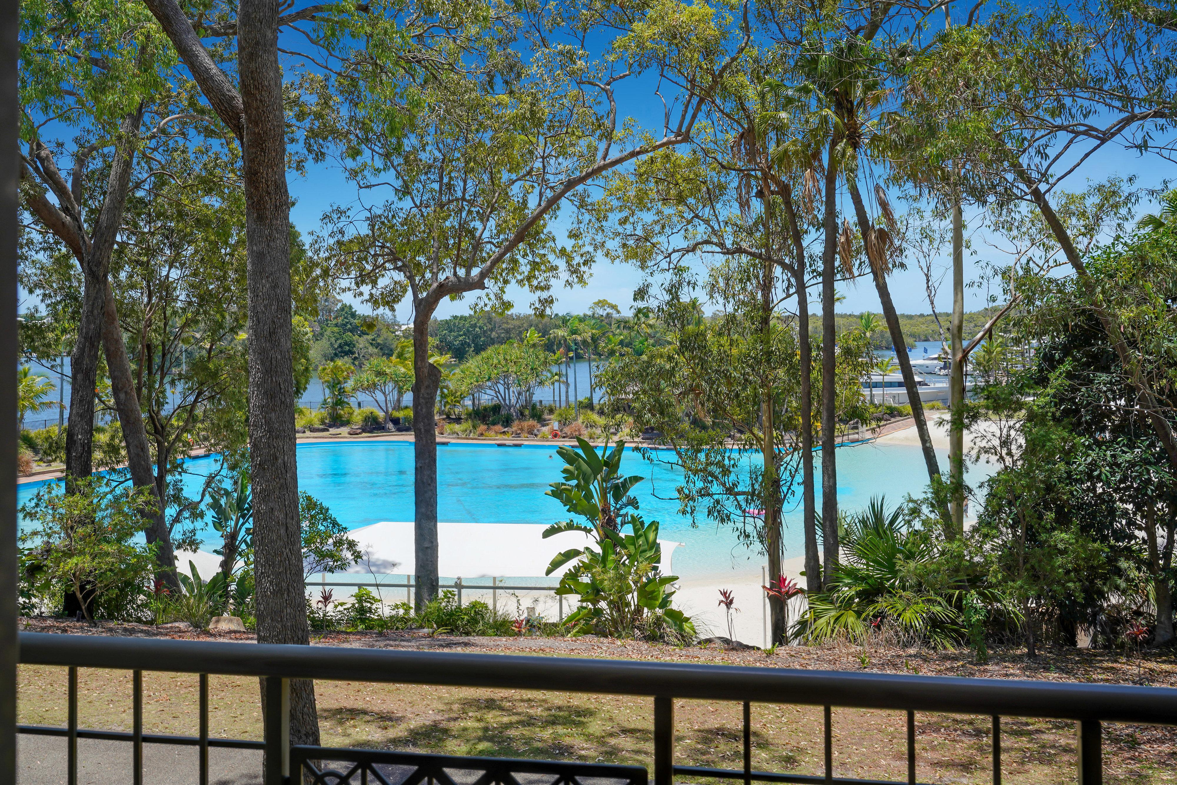 Double Classic Two Double Beds