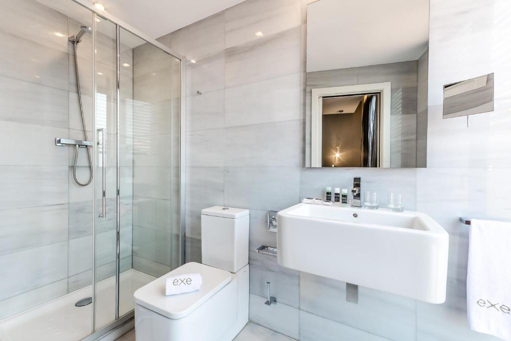 Double or Twin with Terrace