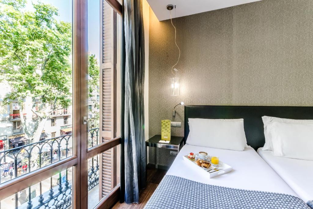 Double Single with Views