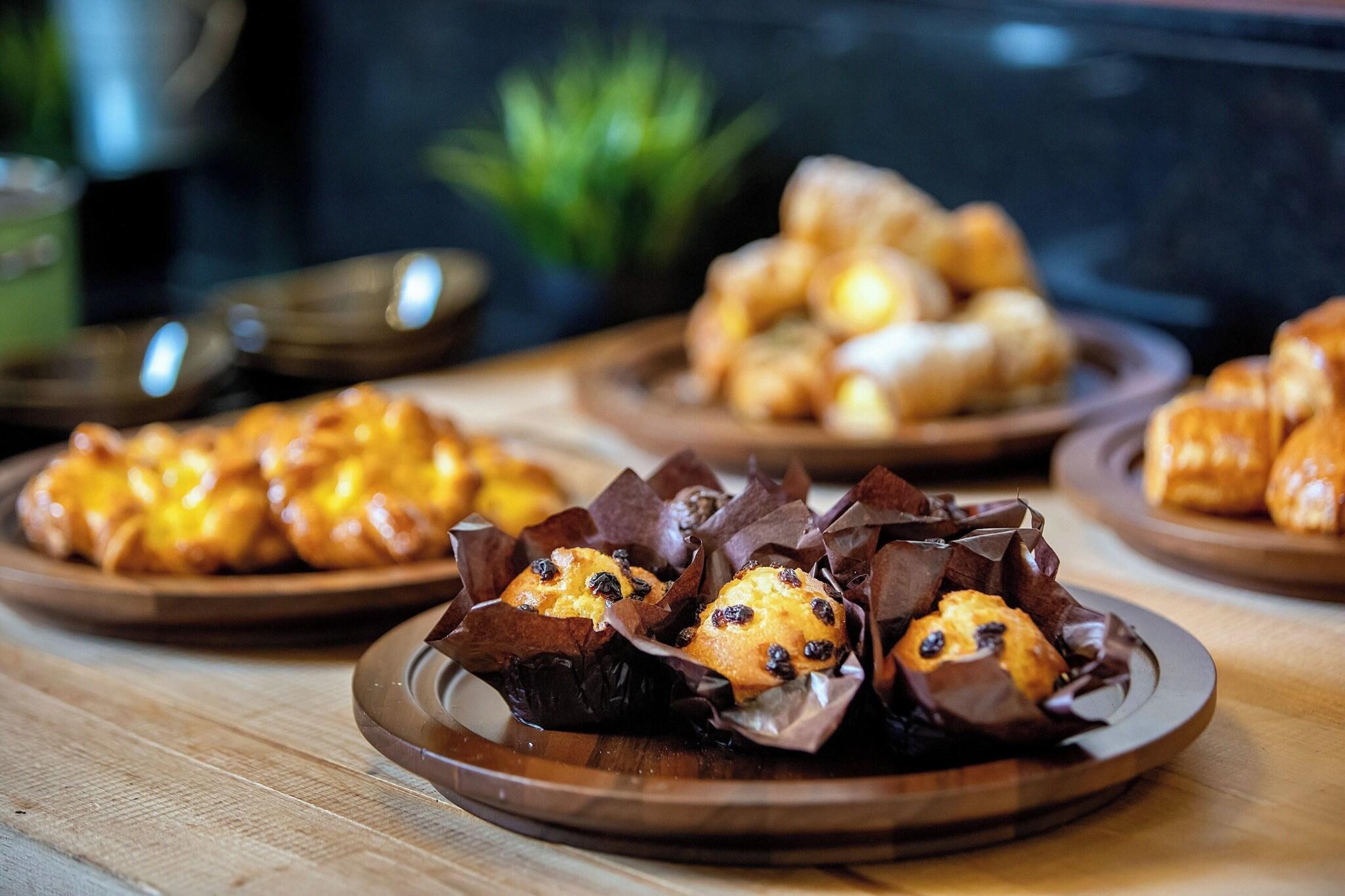 Suite Sea View King Bed