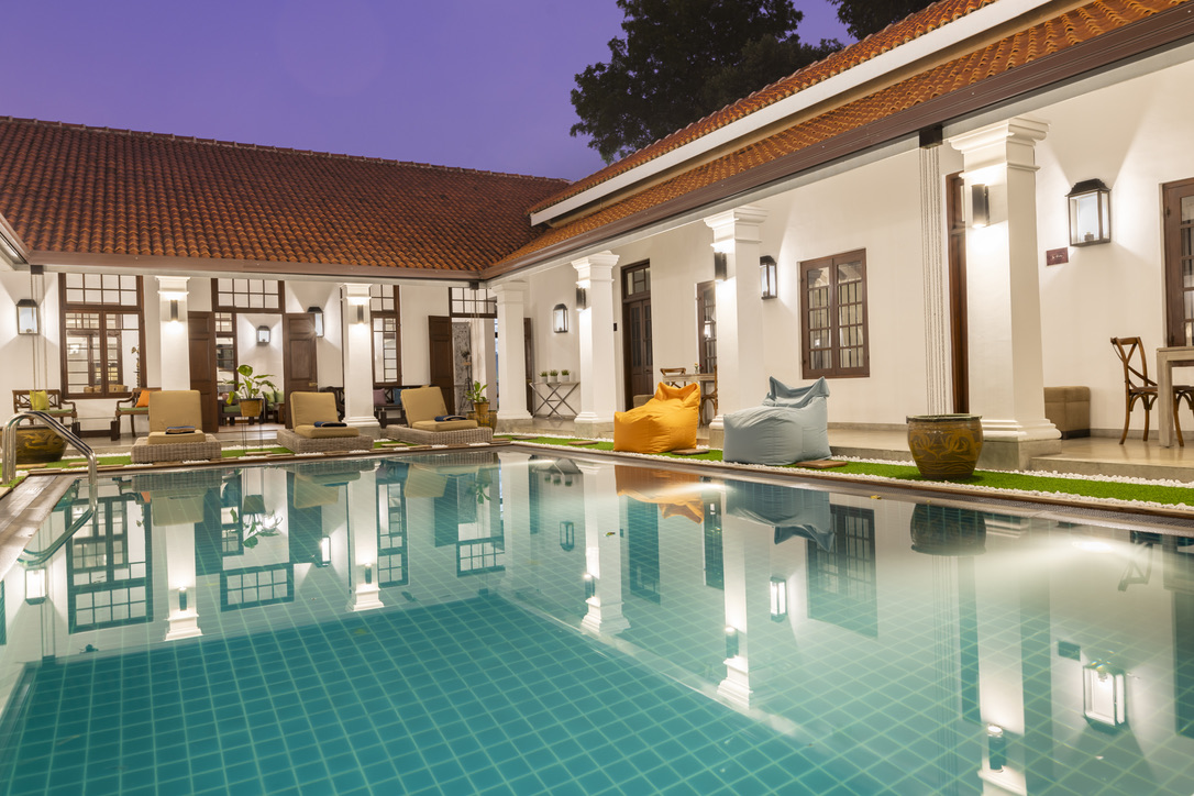 Double Deluxe Pool View