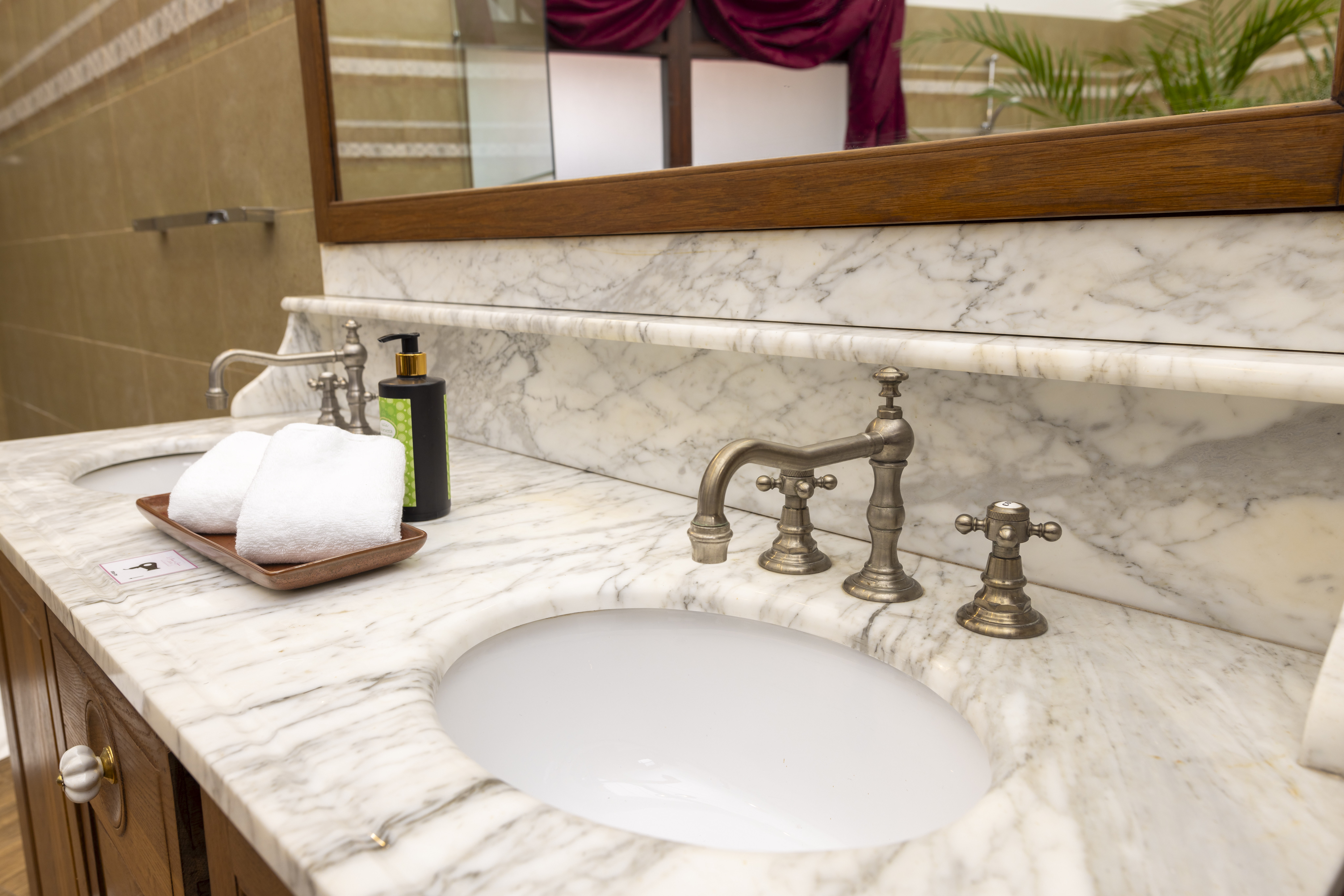 Double Deluxe Pool View