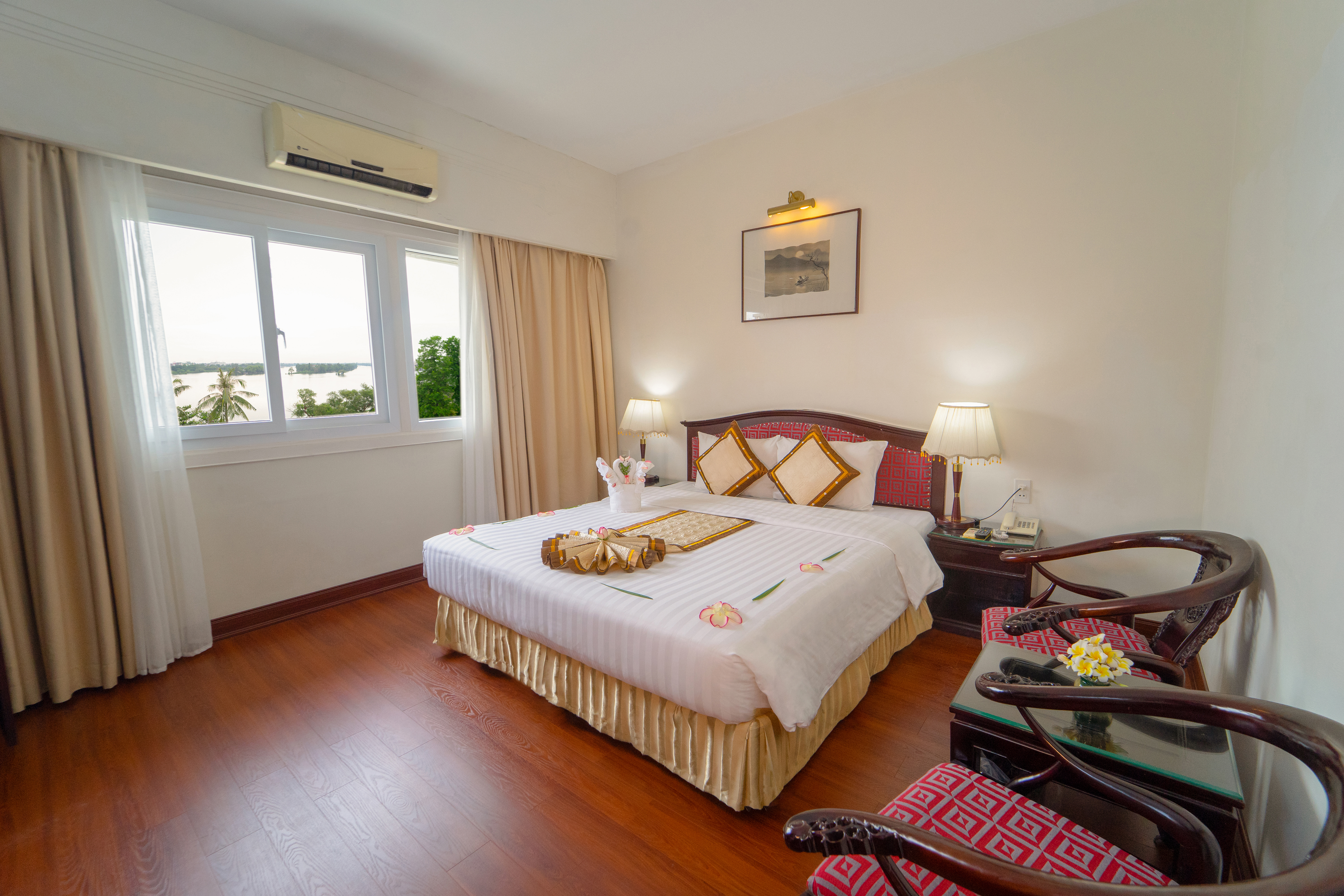 Family Room Connecting Room