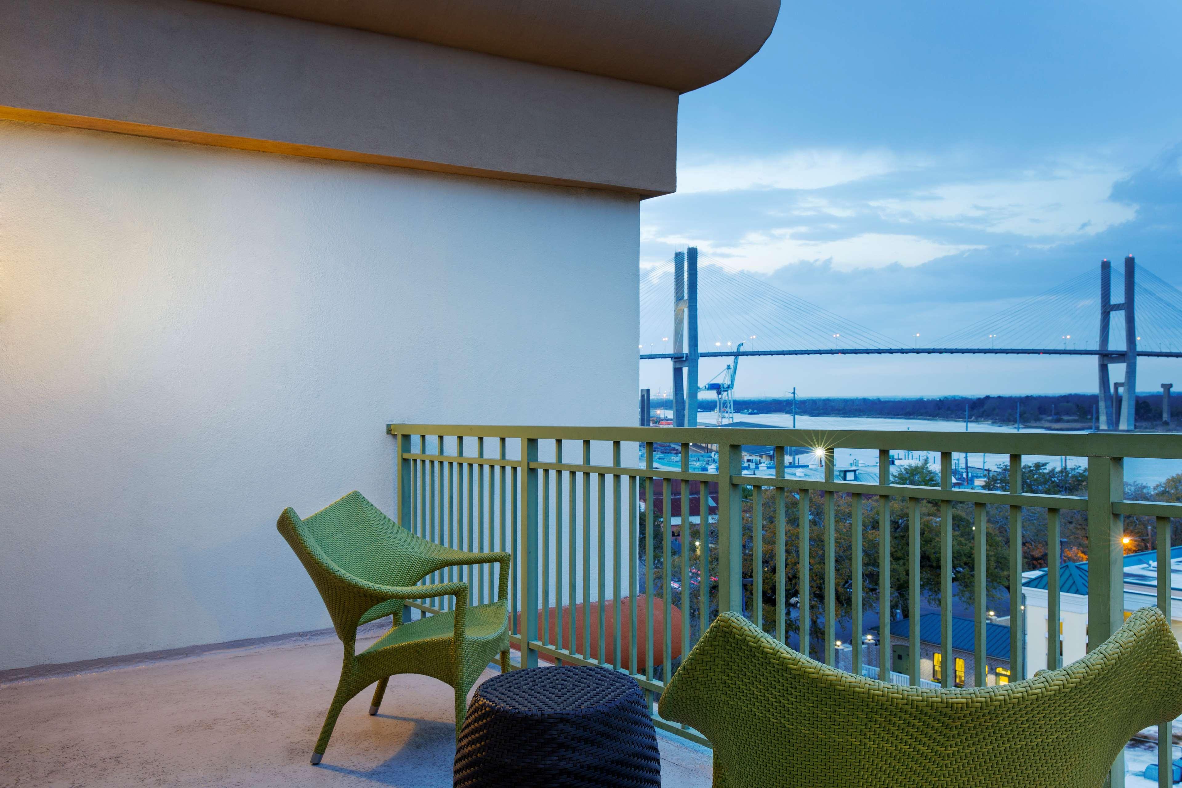 Suite King Bed Non Smoking