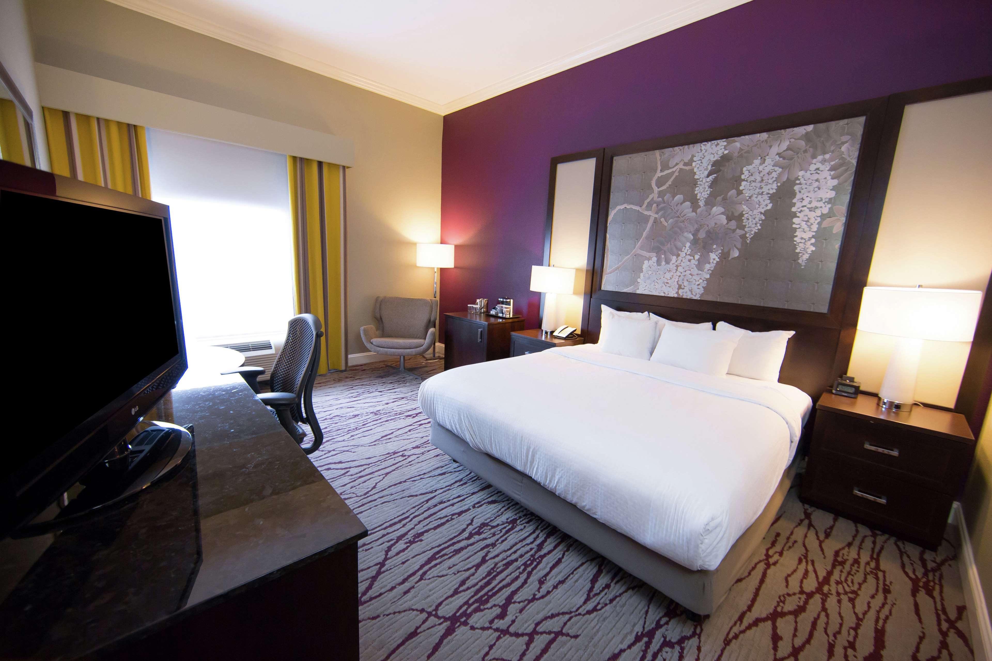 Double King Bed Non Smoking