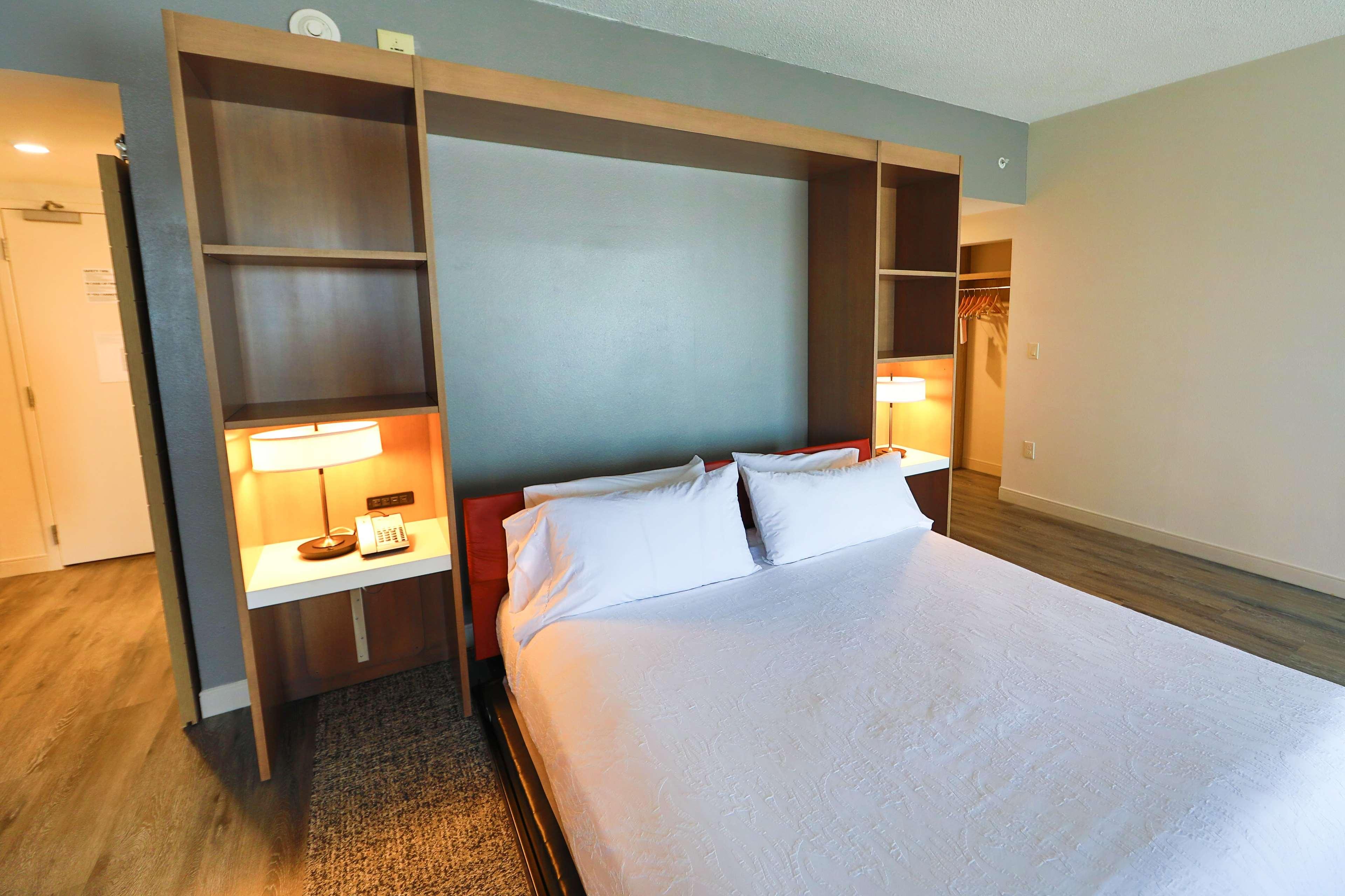 Junior Suite King Size Bed