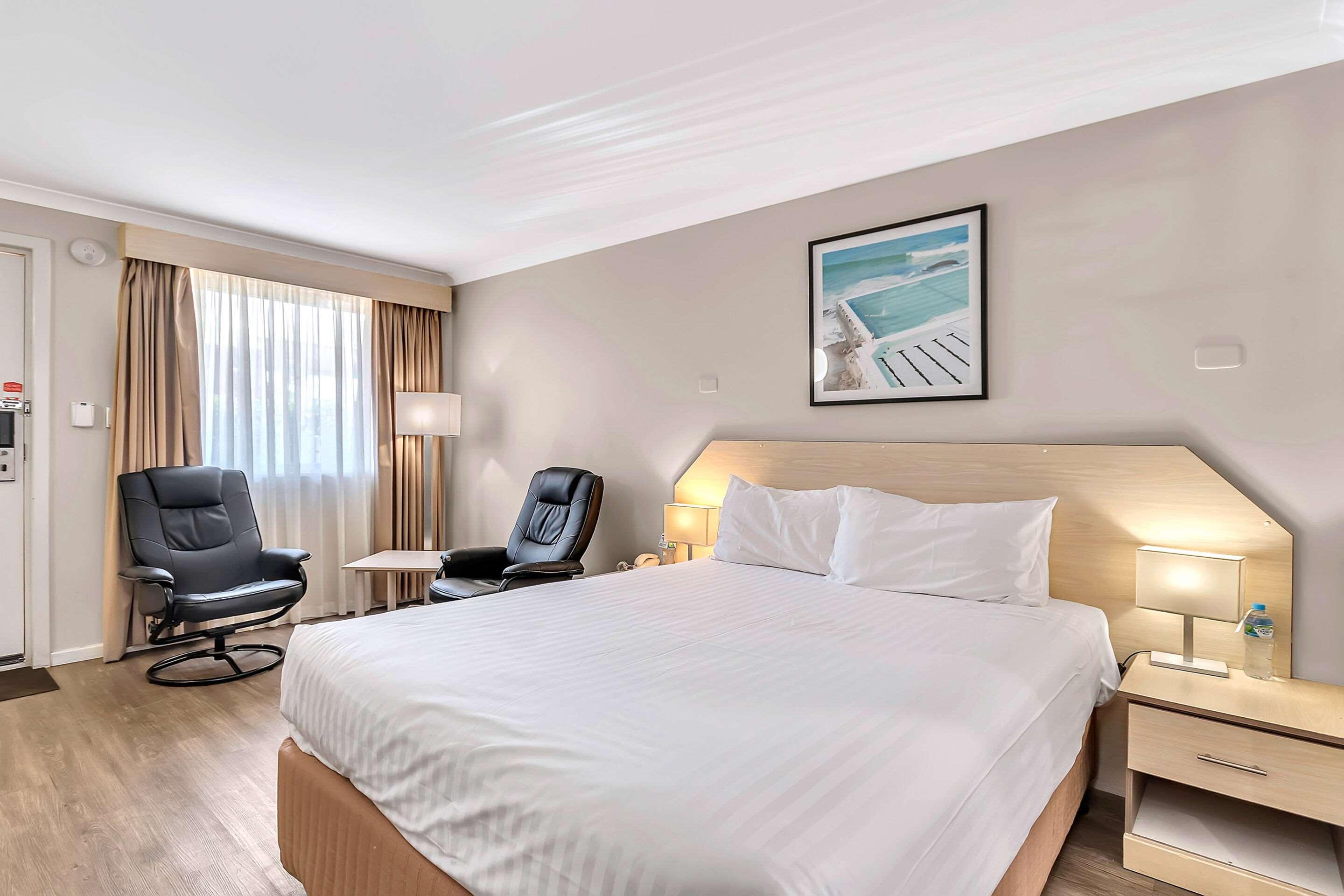 Double Queen Size Bed