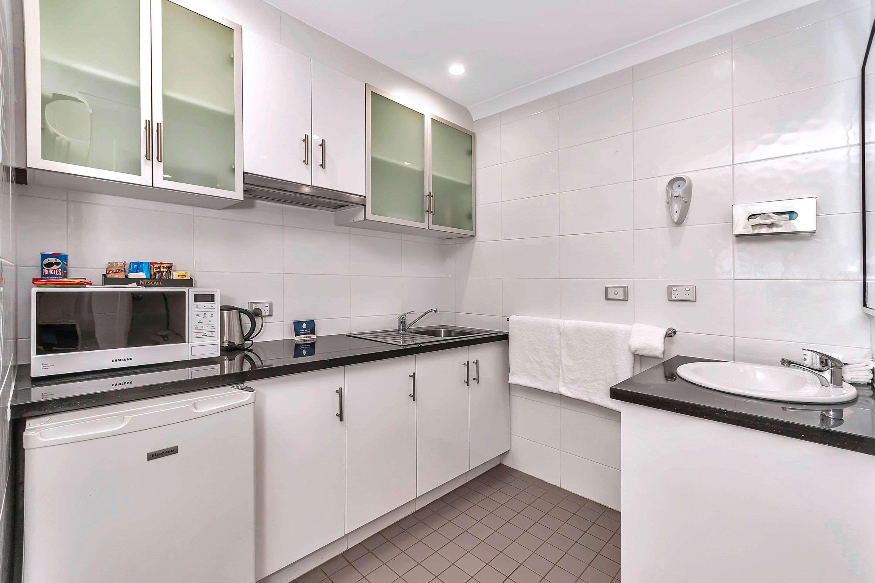 Double Queen Size Bed