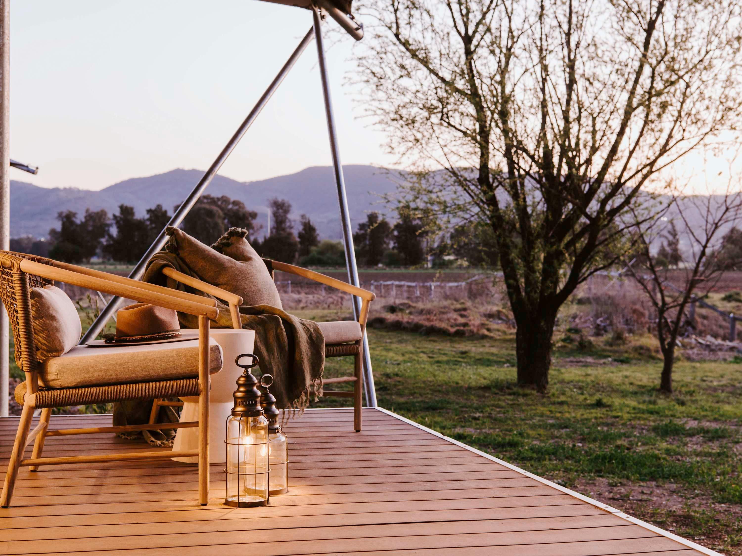 Double Garden View King Bed