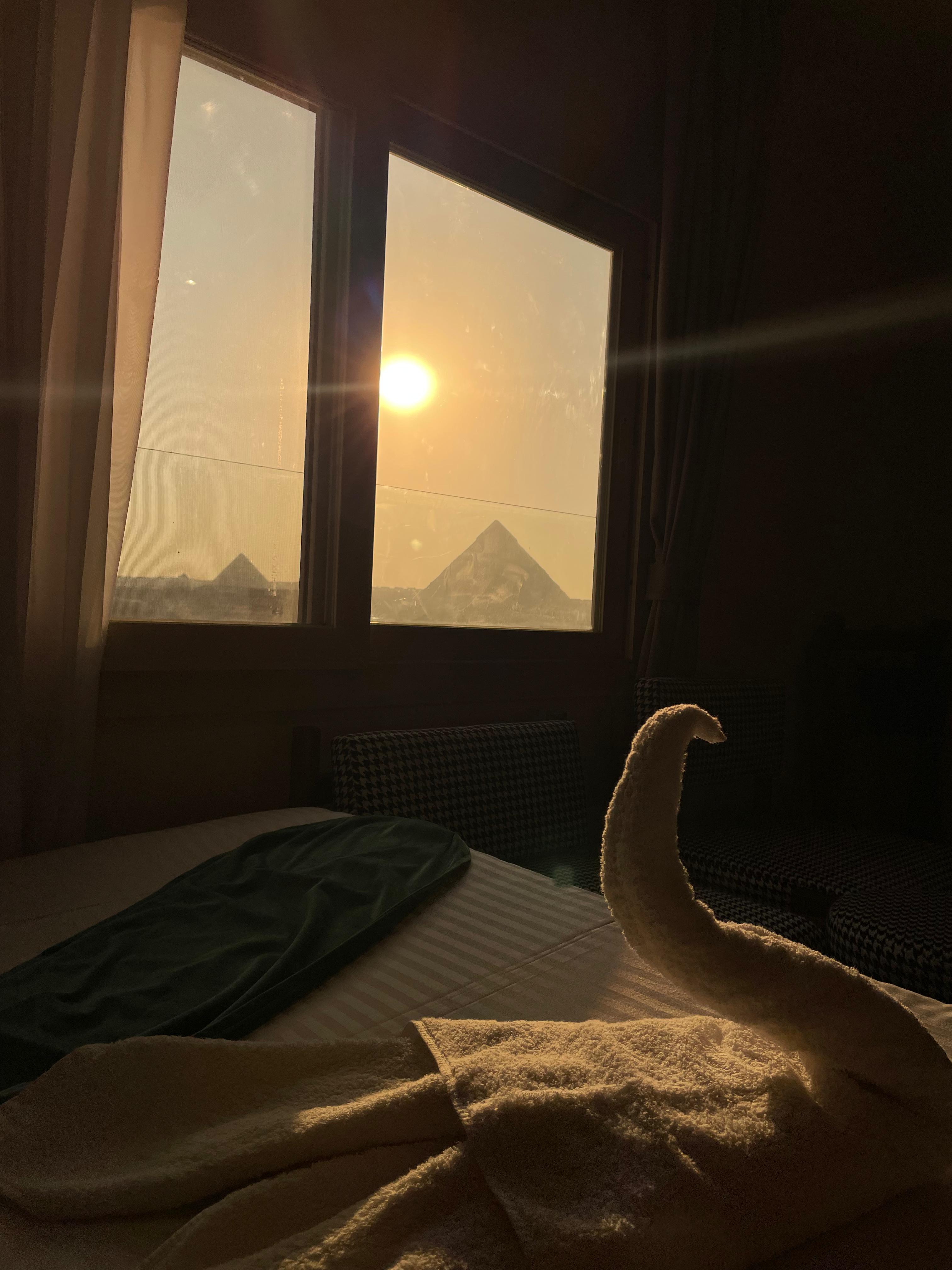 Double Deluxe One Bed