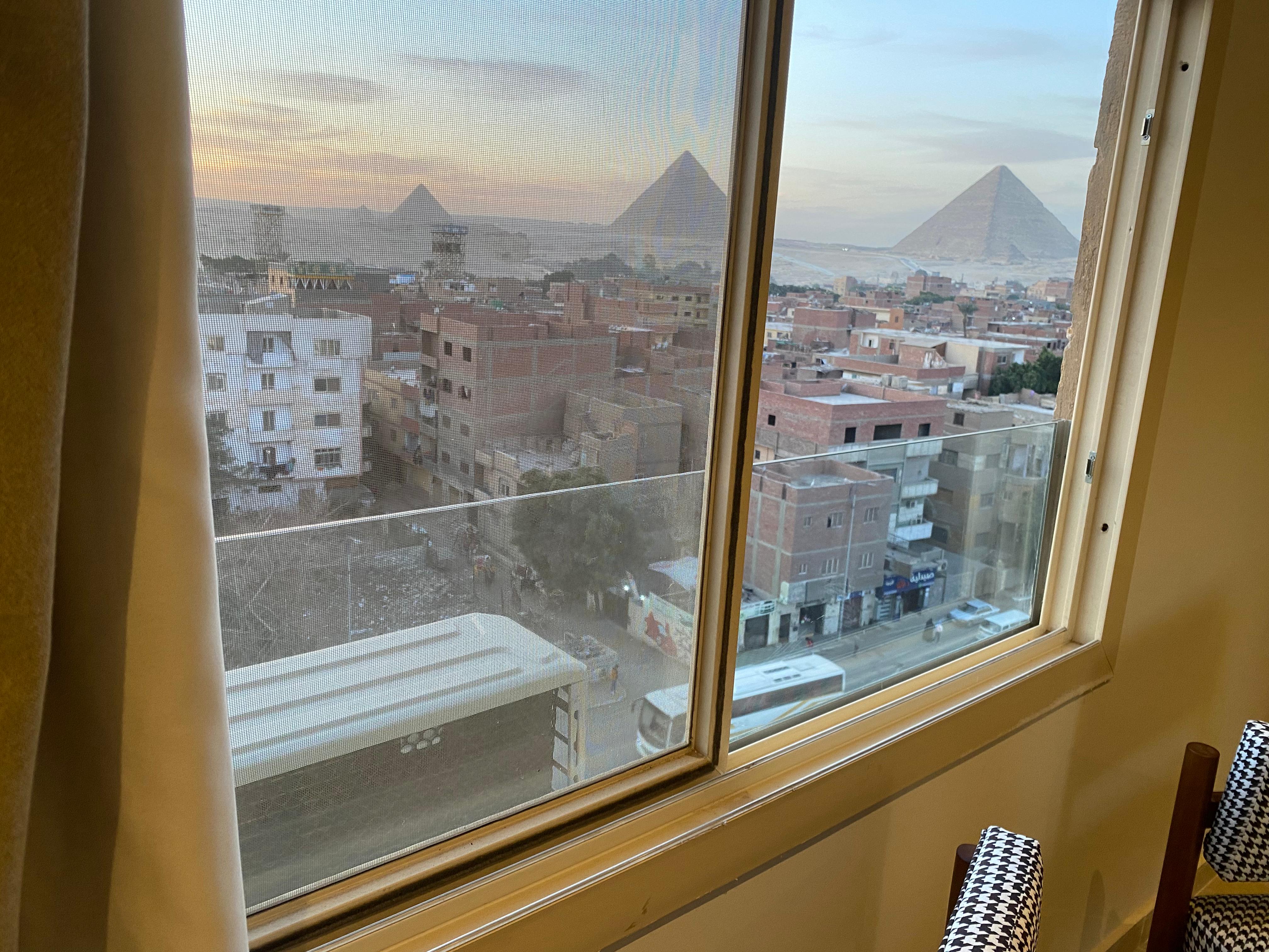 Single Deluxe King Bed