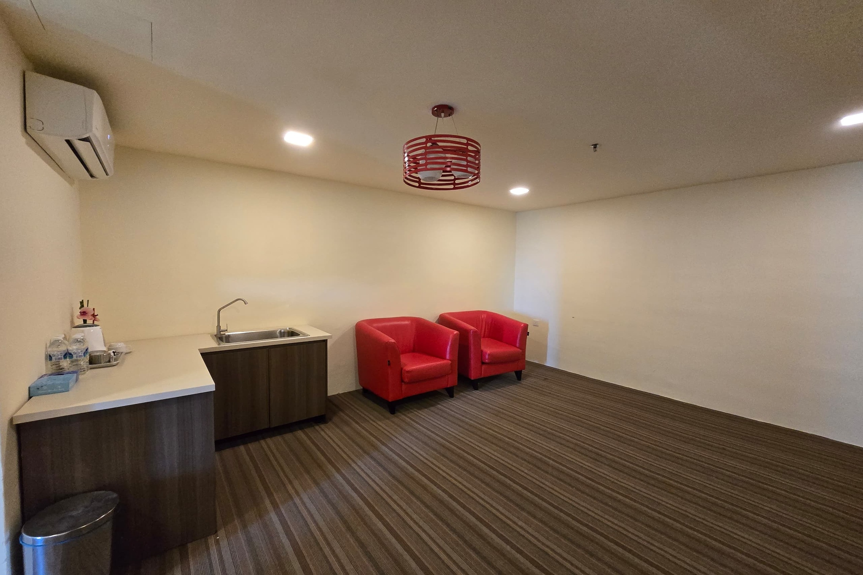 Family Room Superior