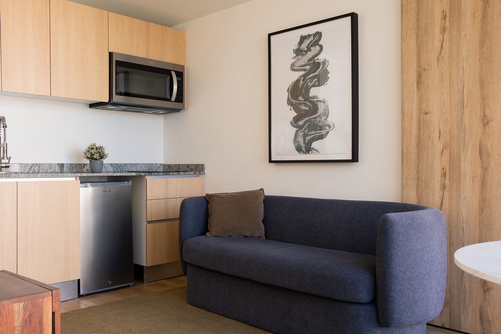 Apartment with Balcony