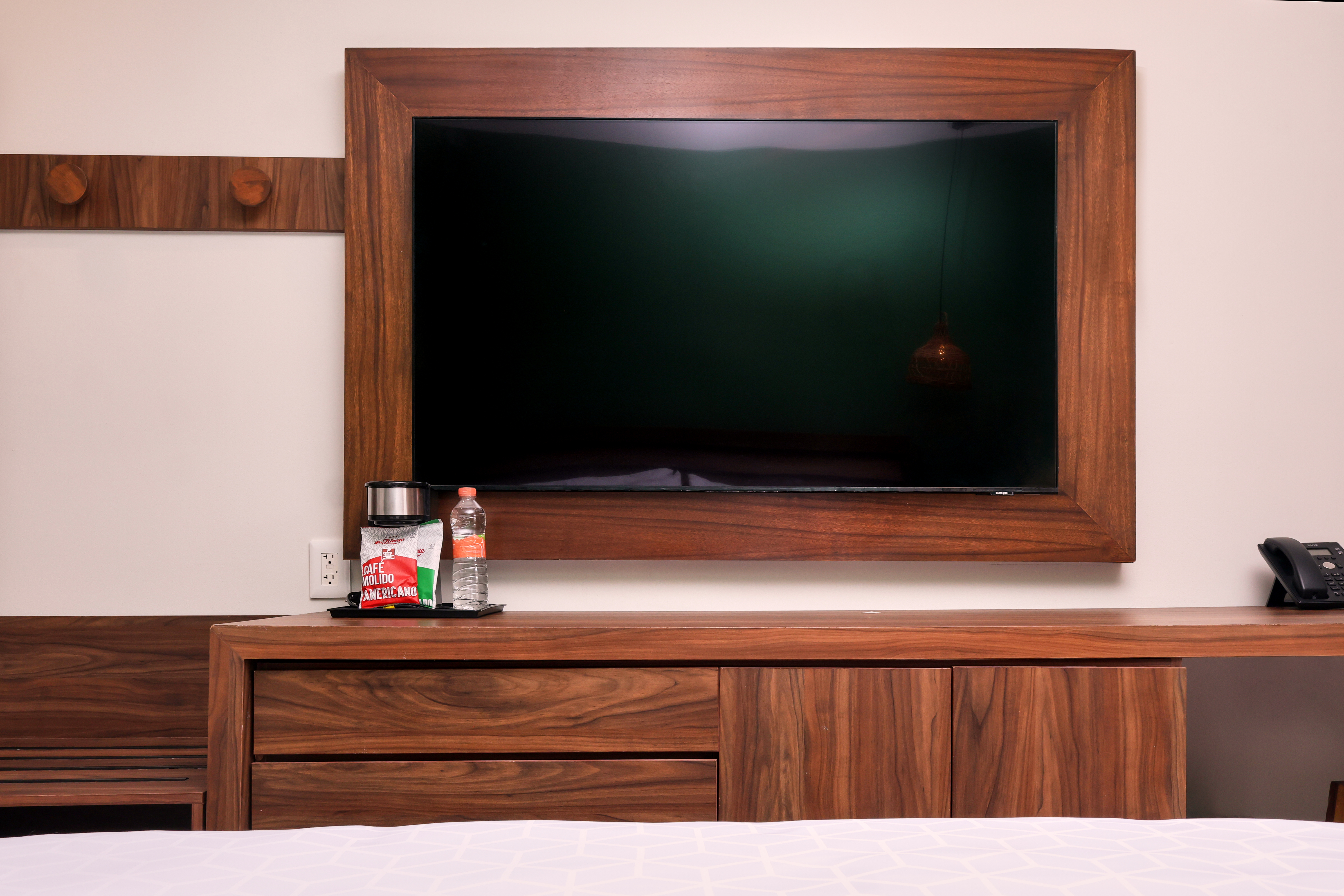 Double or Twin Standard