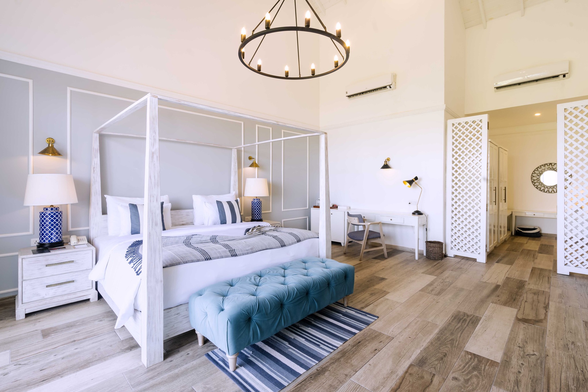 Junior Suite King Bed One Bedroom 