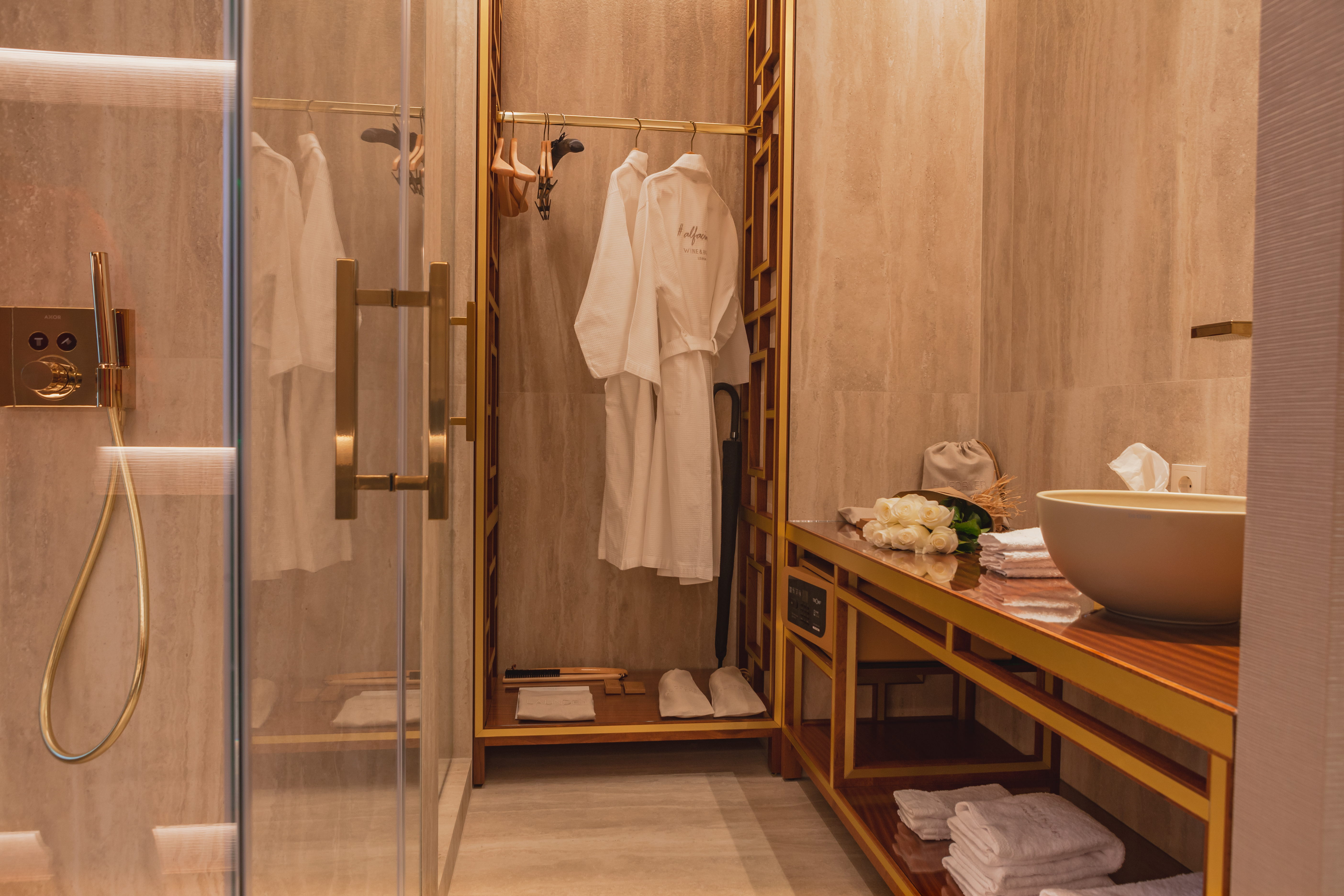 Double or Twin Superior