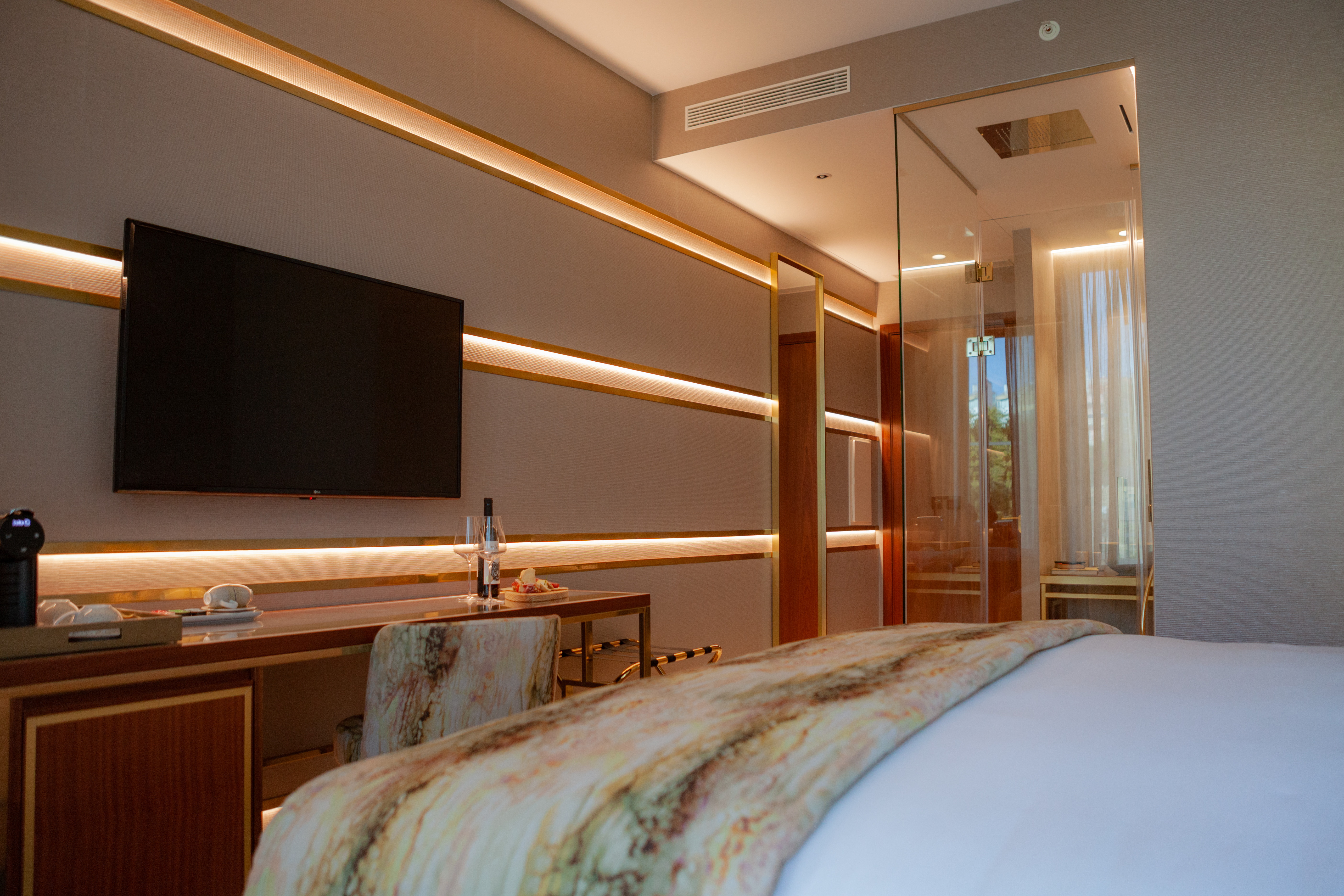 Double or Twin Deluxe