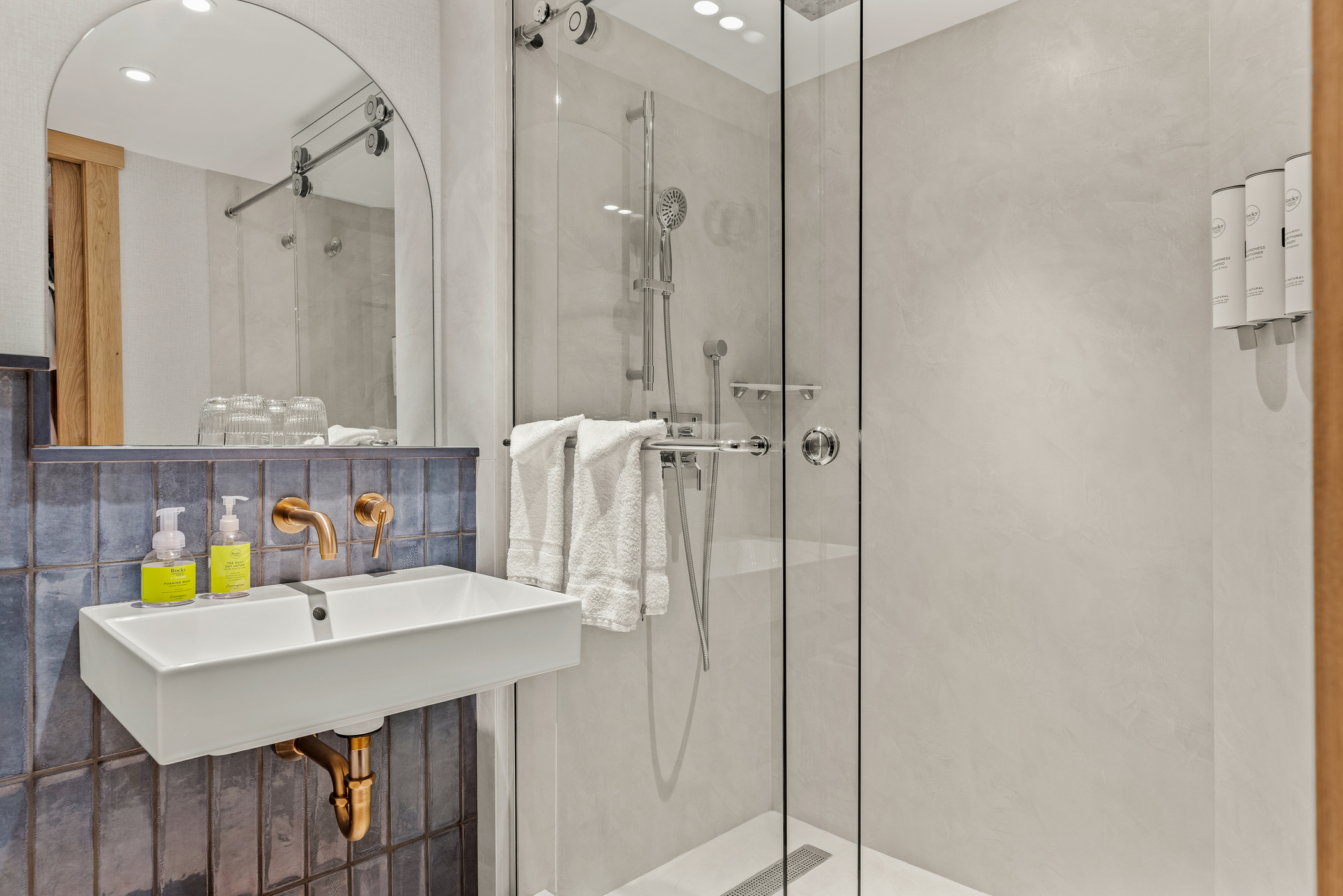 Double Two Queen Beds