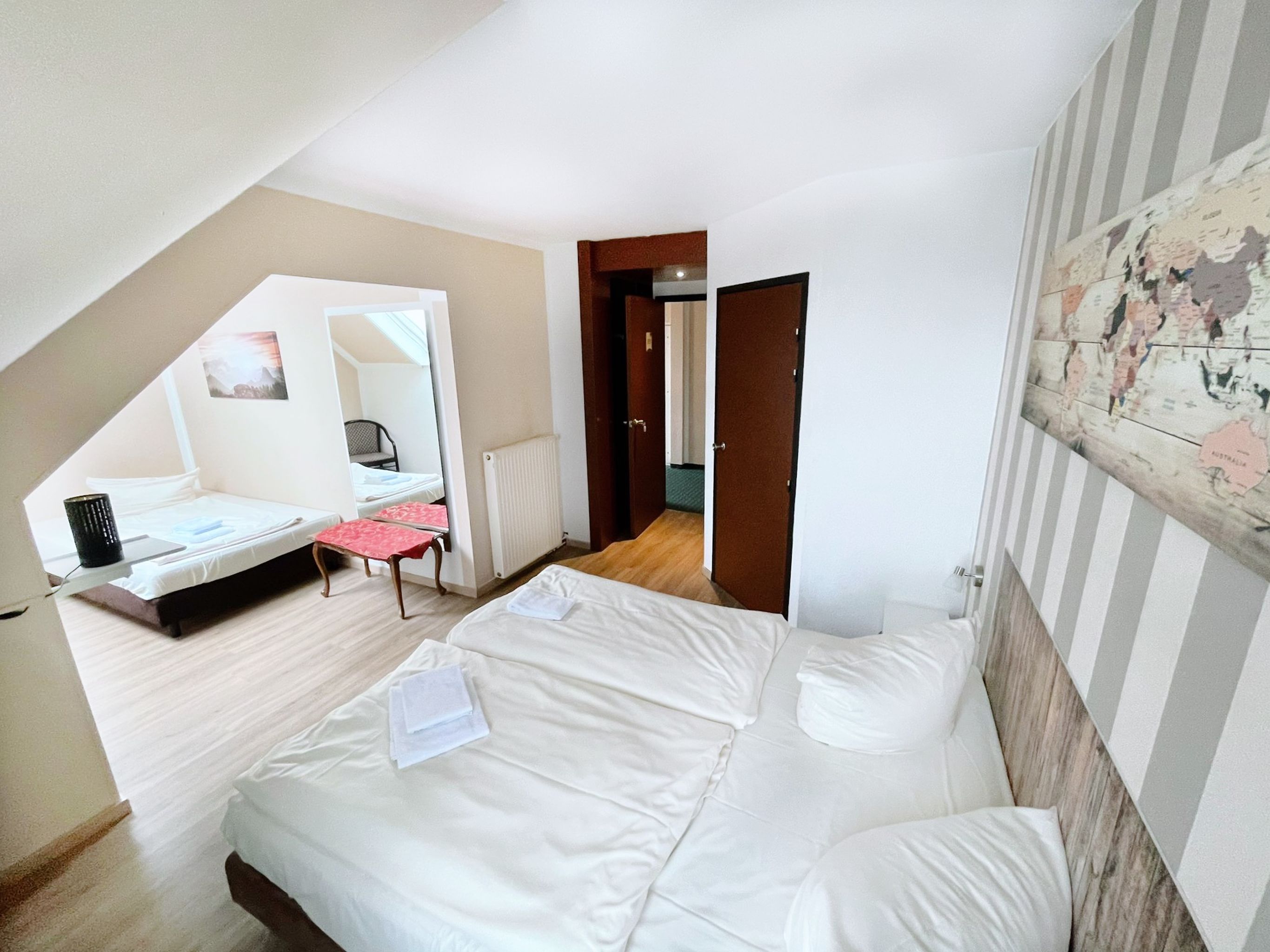 Quadruple Capacity 4