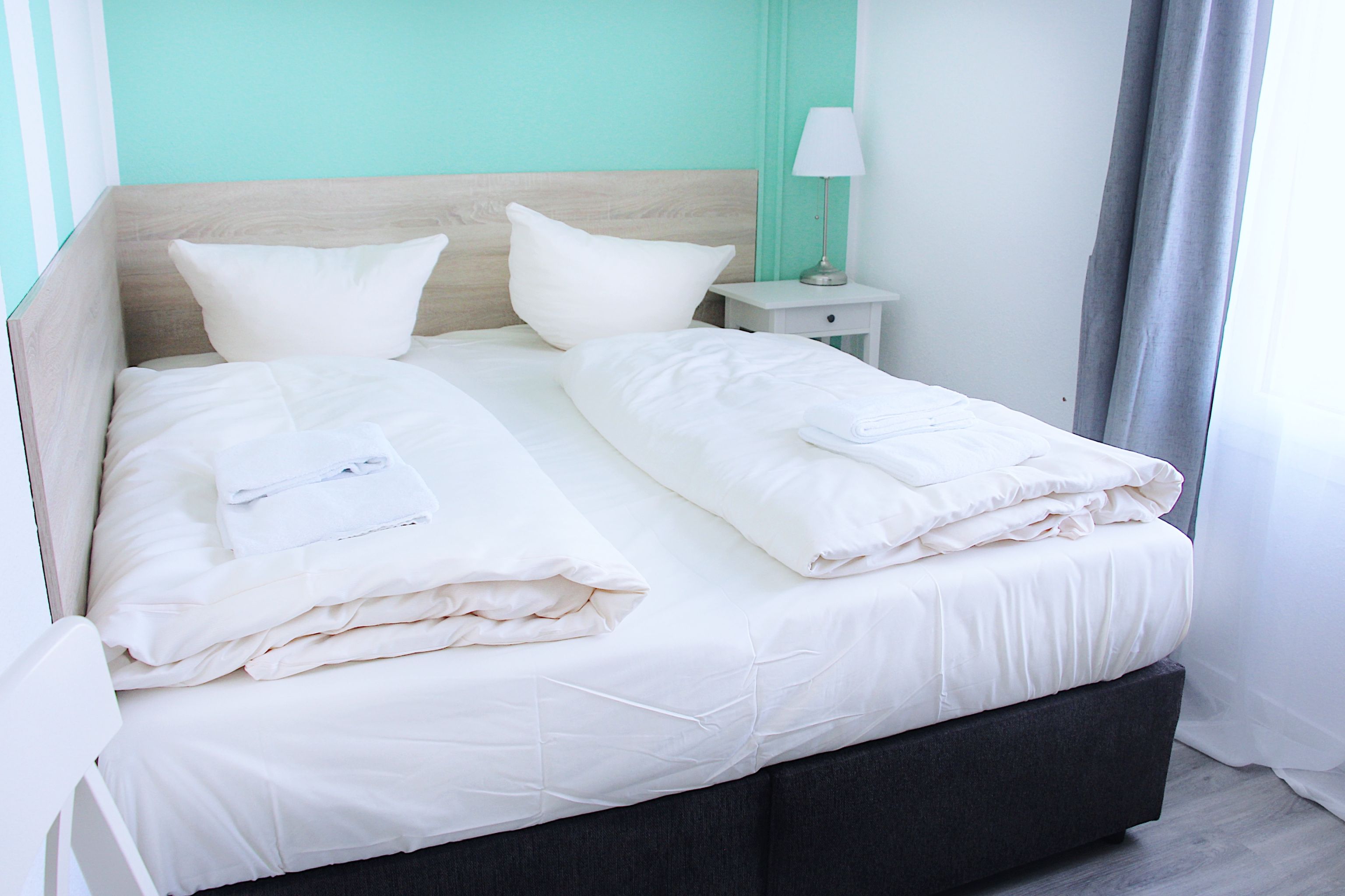 Double Queen Size Bed