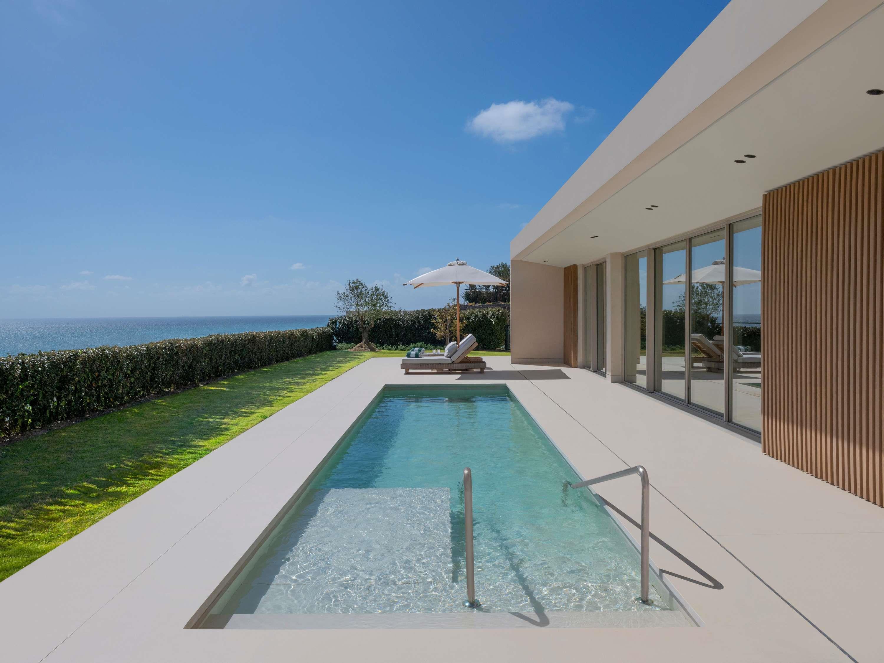 Villa Five Bedrooms