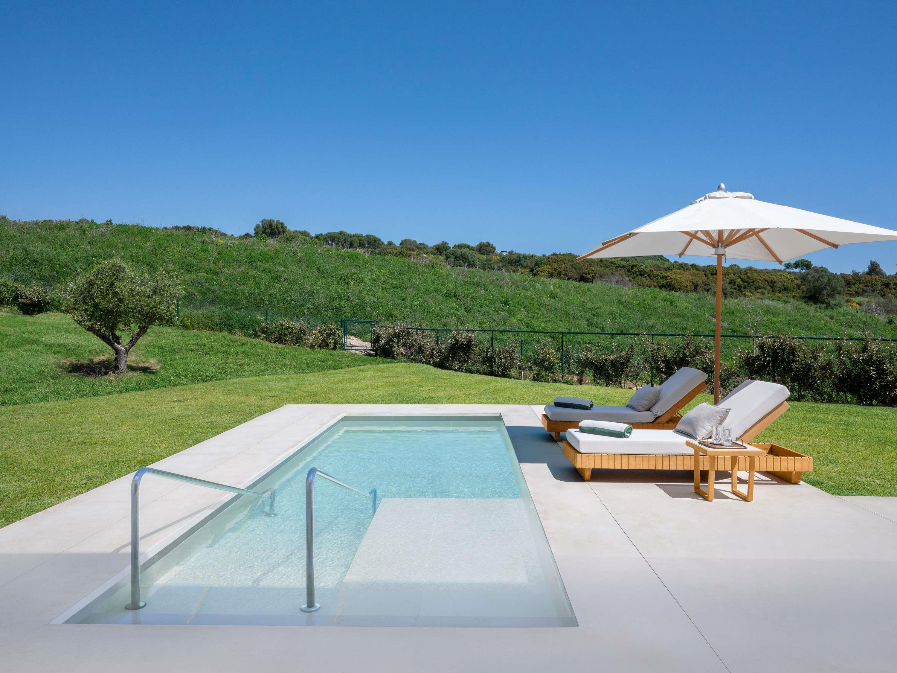 Villa Four Bedrooms with Views