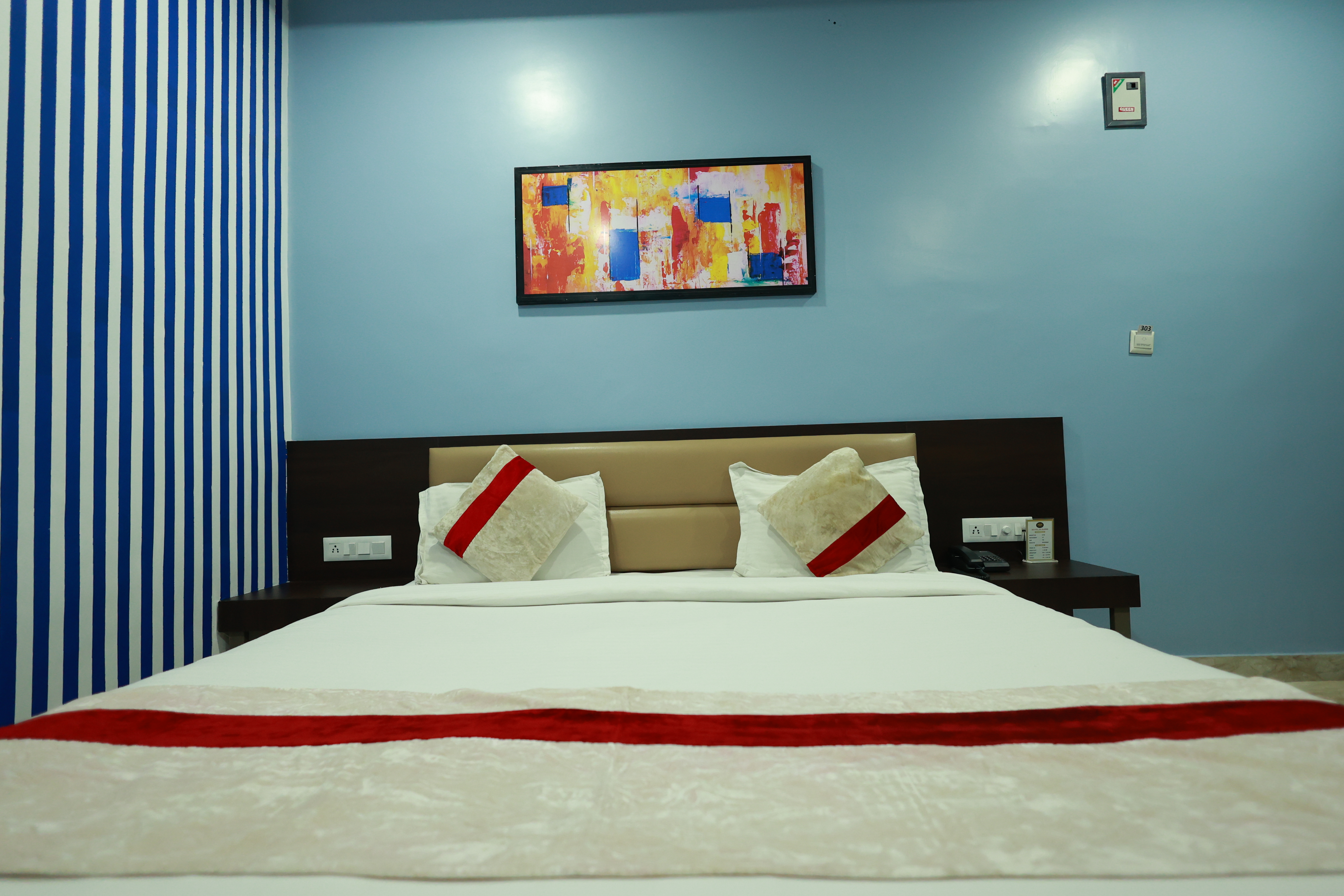 Double or Twin Deluxe