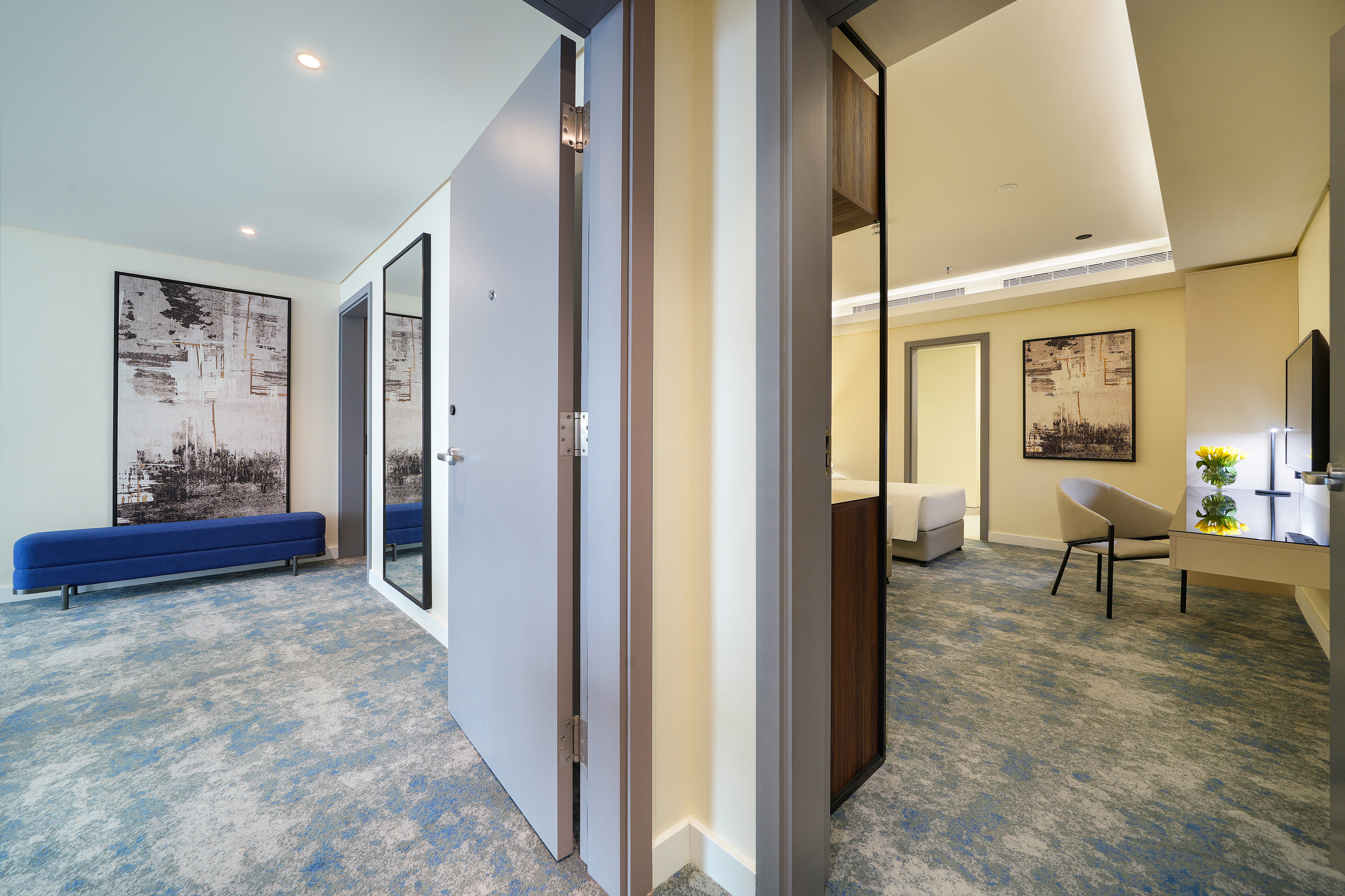 Suite Connecting Room