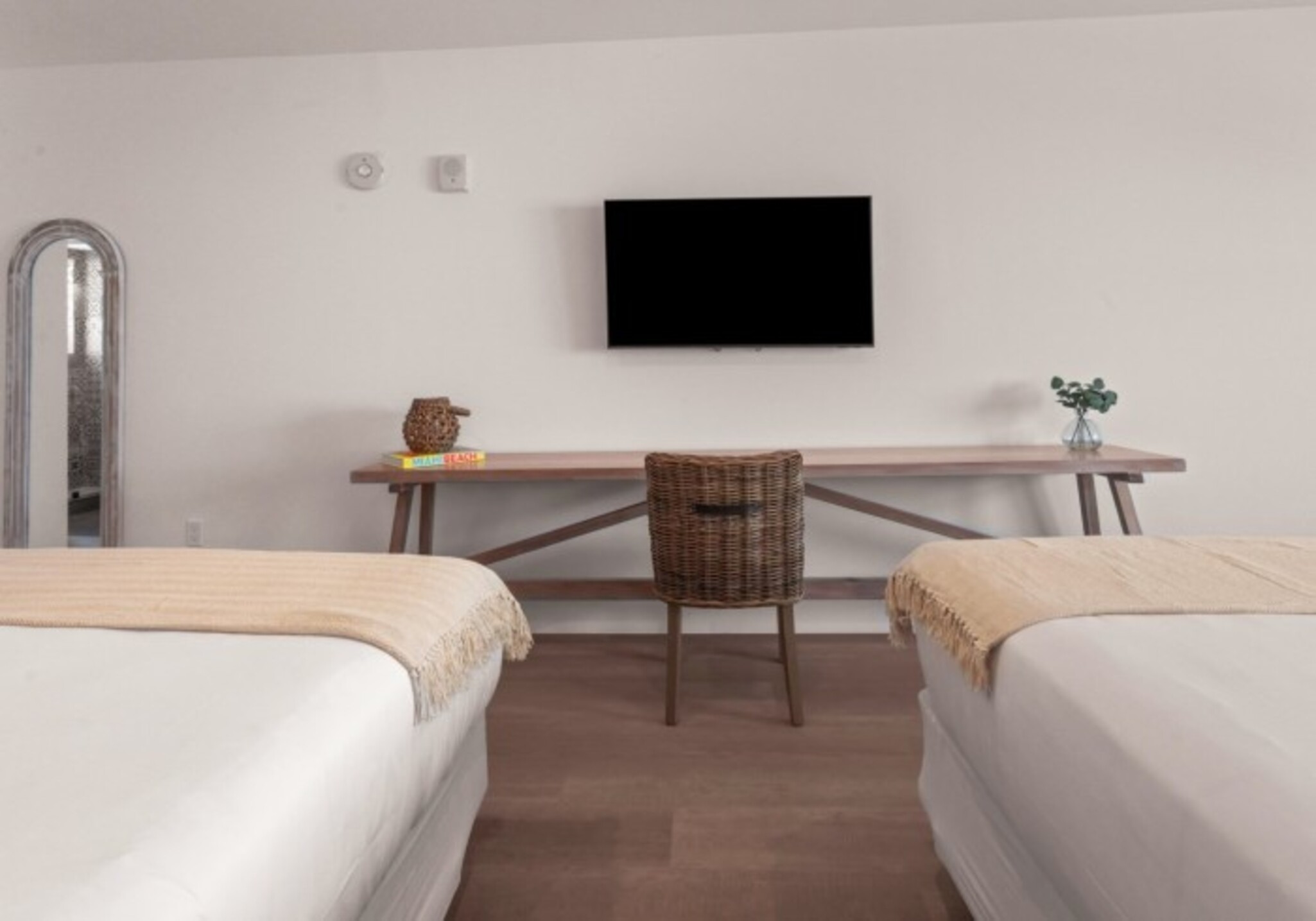 Double Premier Queen Bed