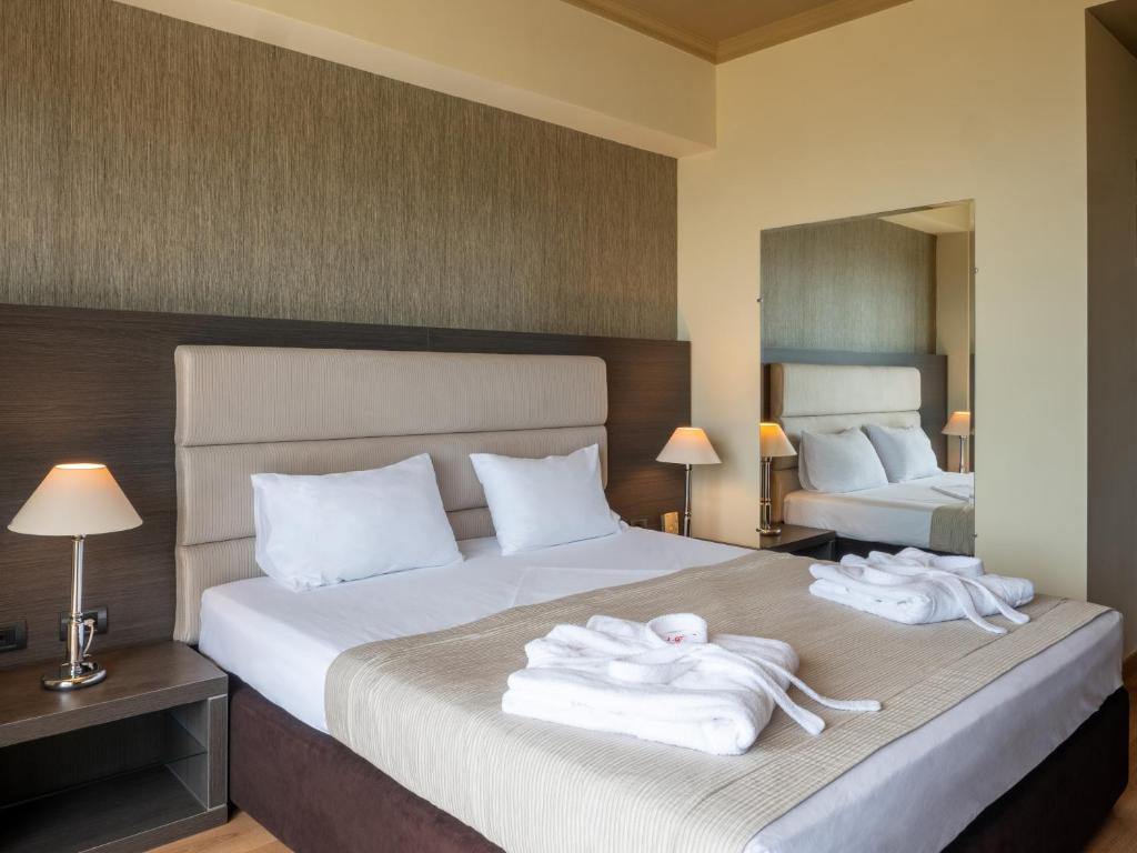 Double or Twin Sea View