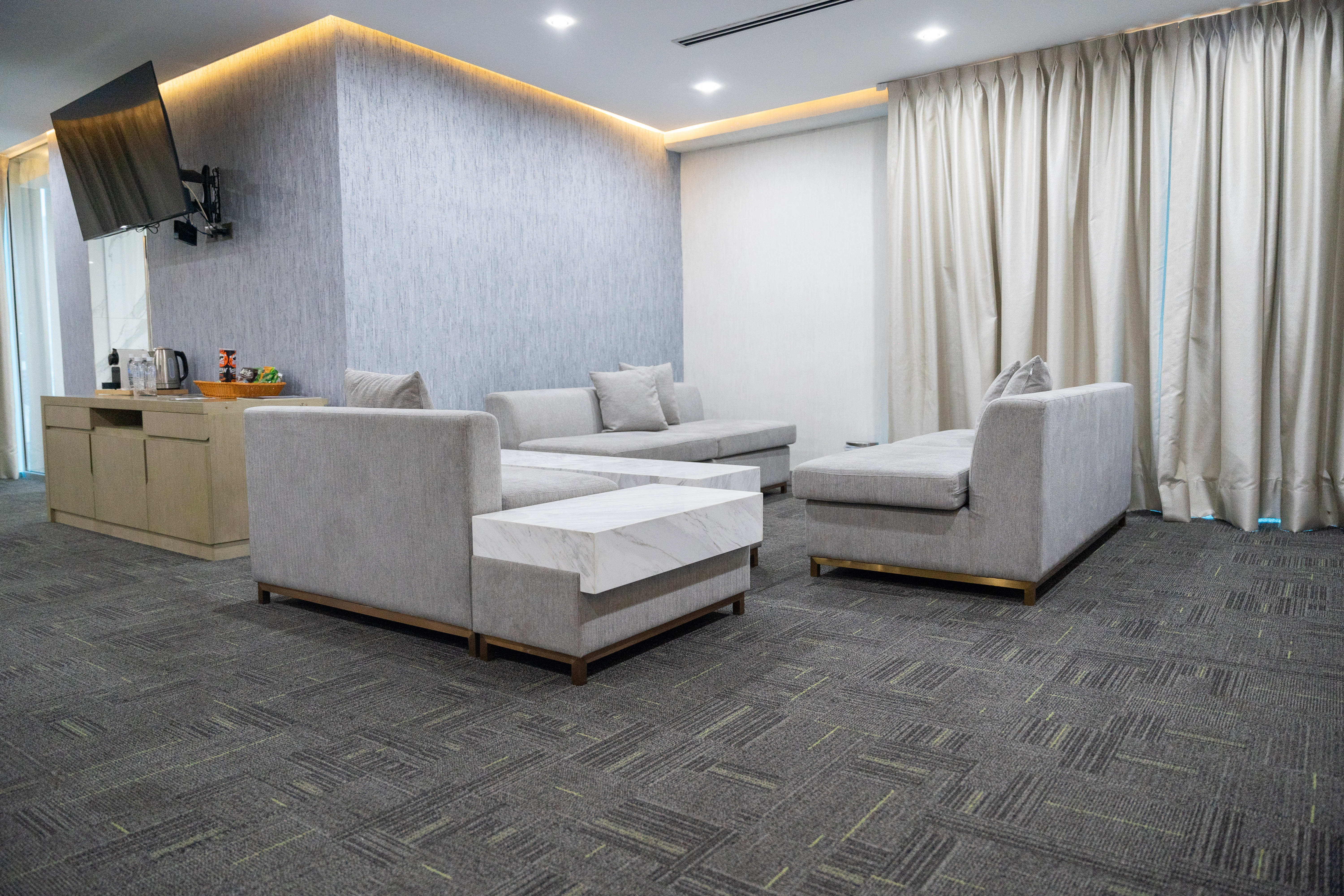 Suite Deluxe Two Double Beds