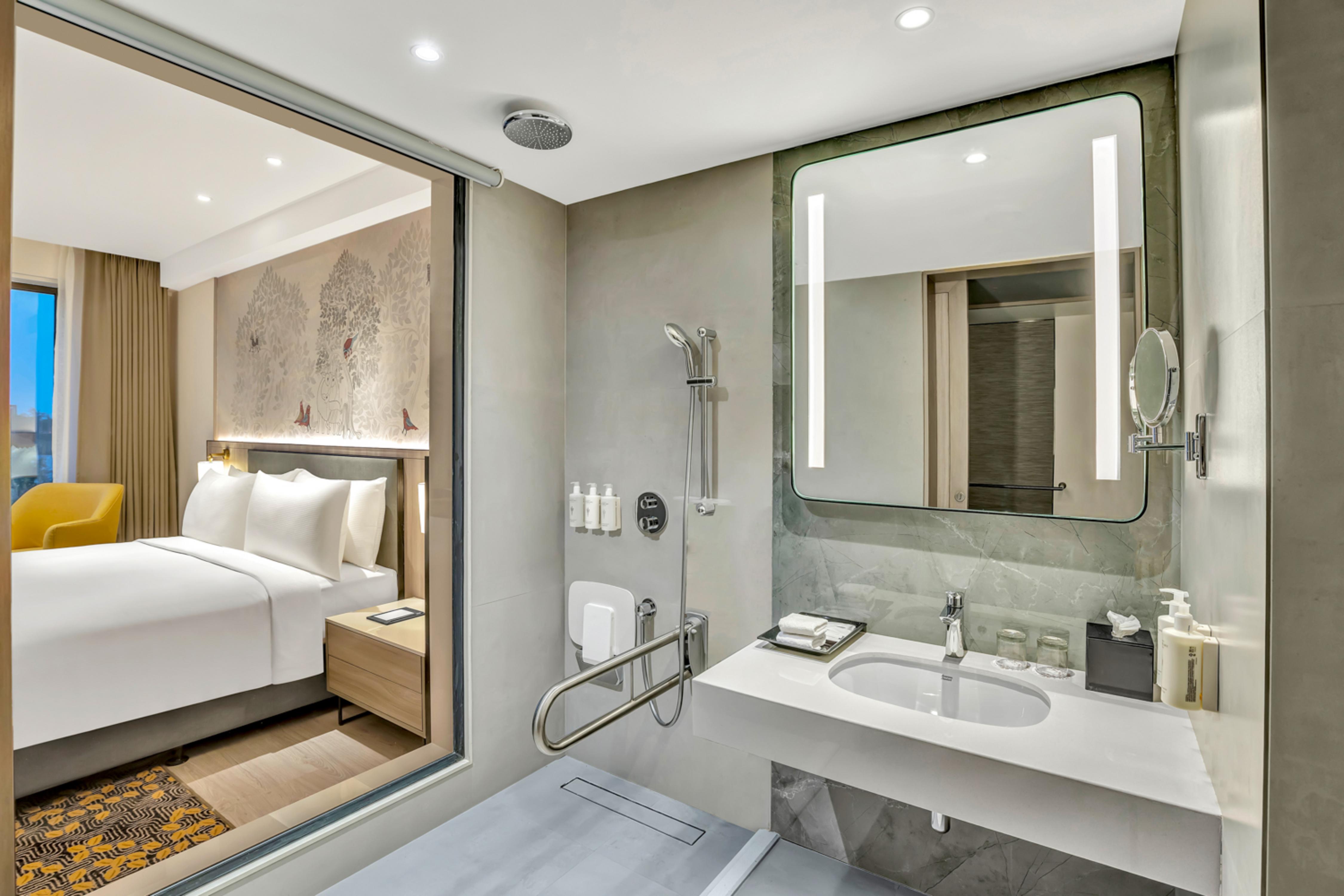 Double Accessible King Size Bed