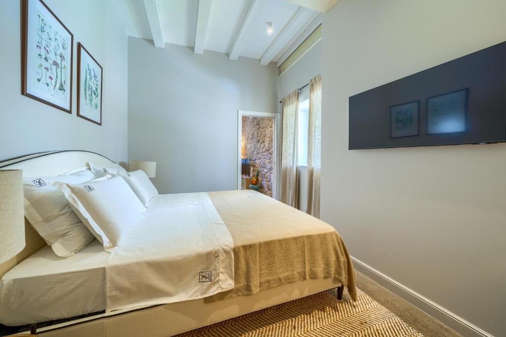 Suite One Bedroom One Bathroom