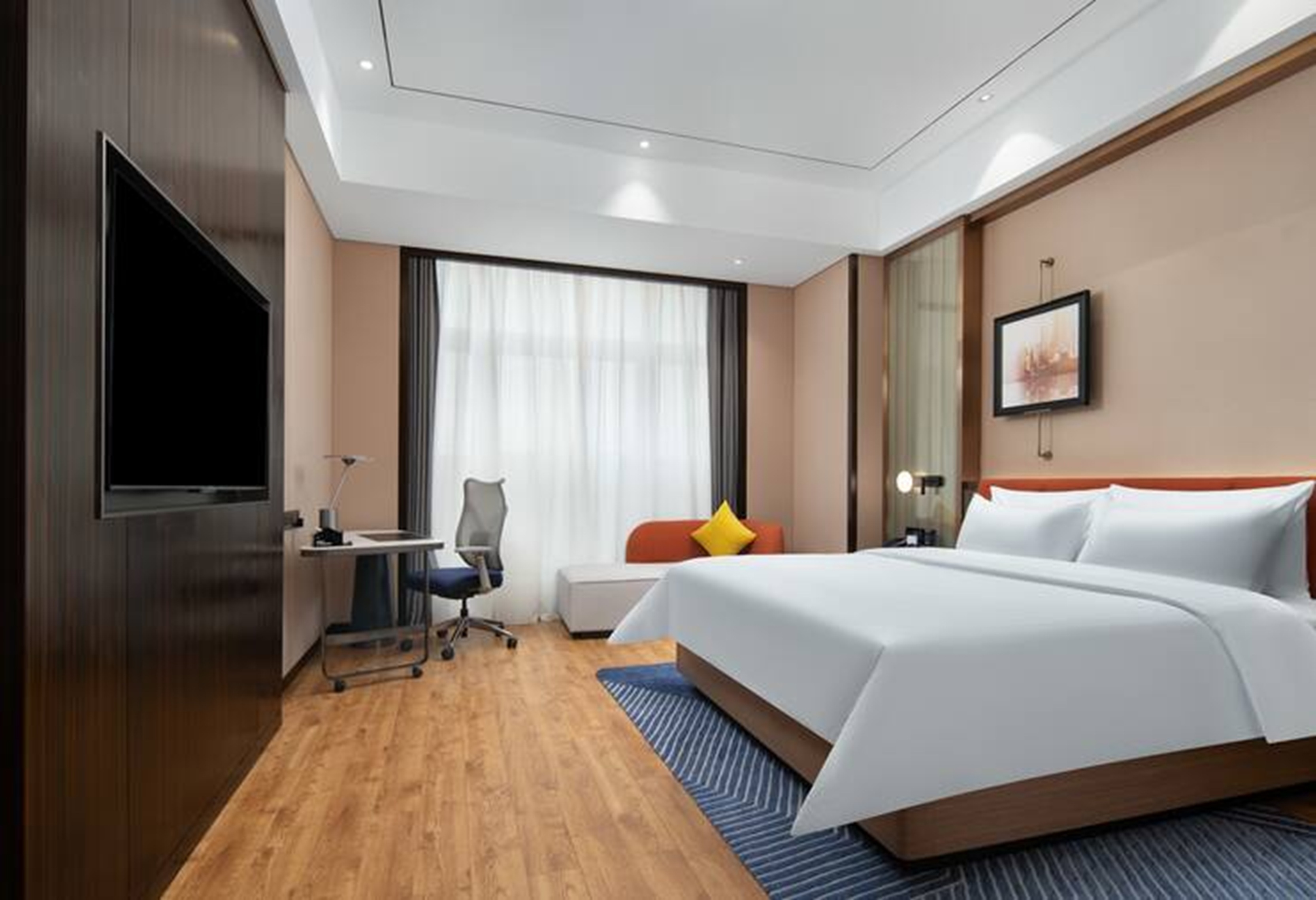 Double Guest Room King Bed