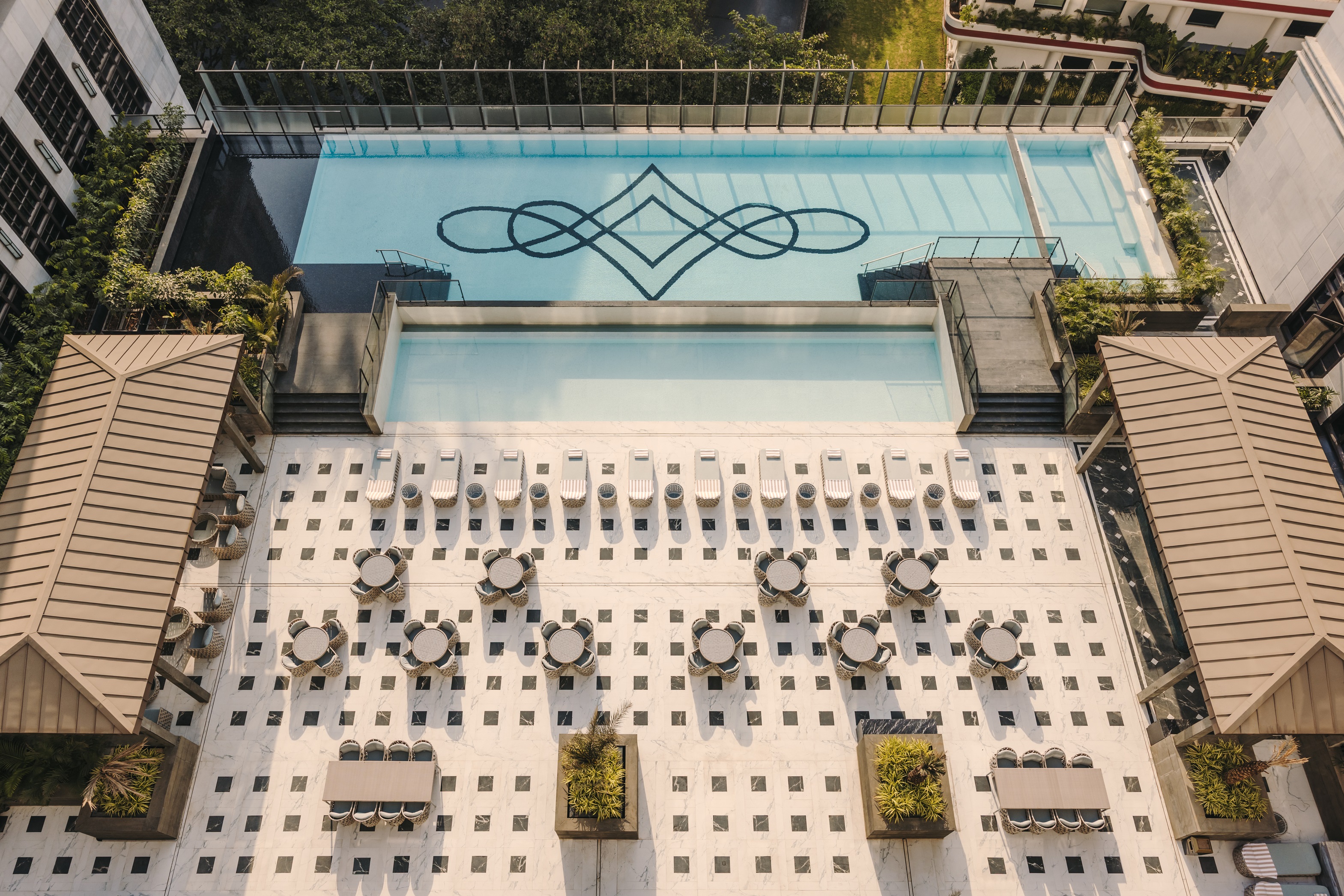 Double Pool View King Bed