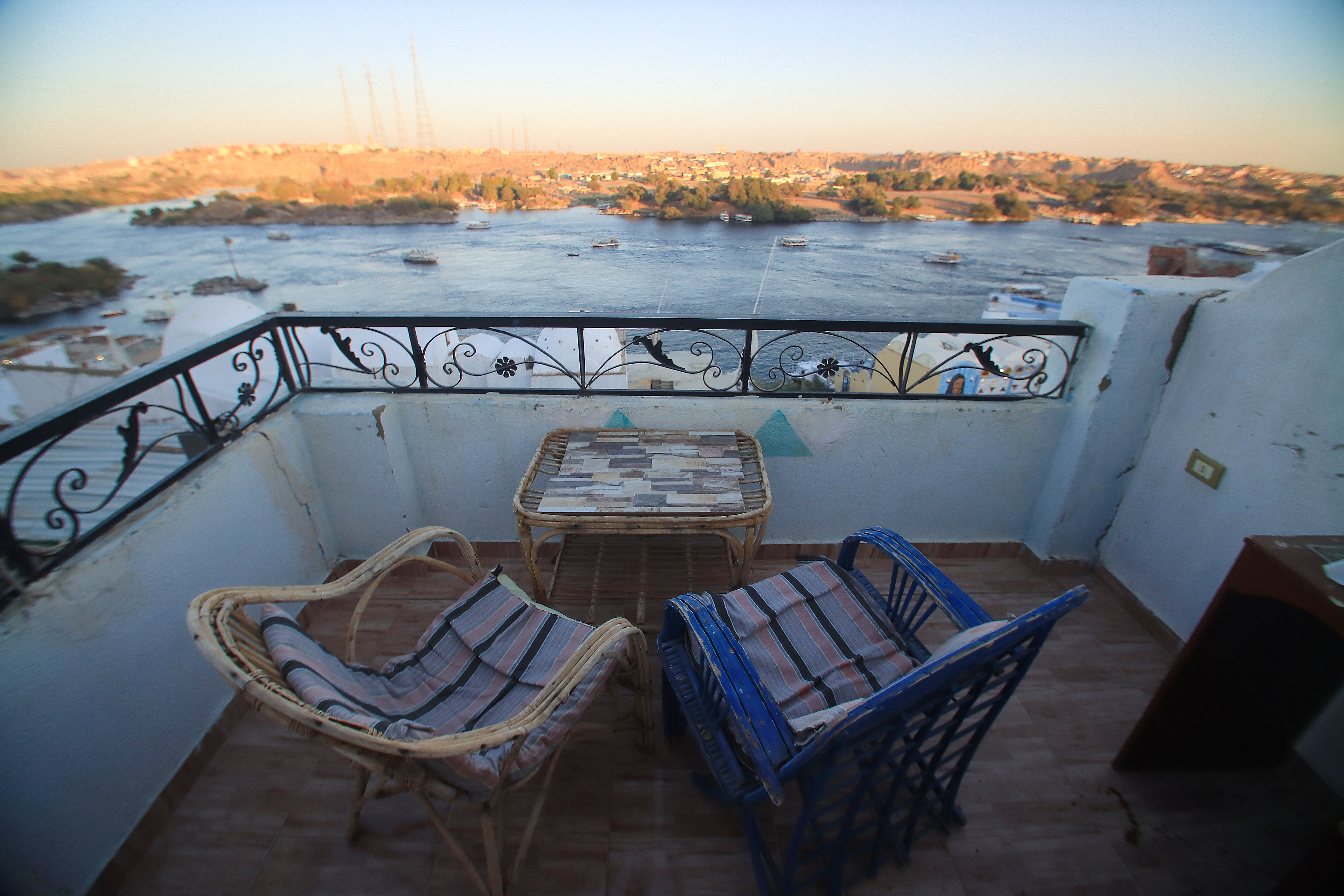 Double Deluxe King Bed