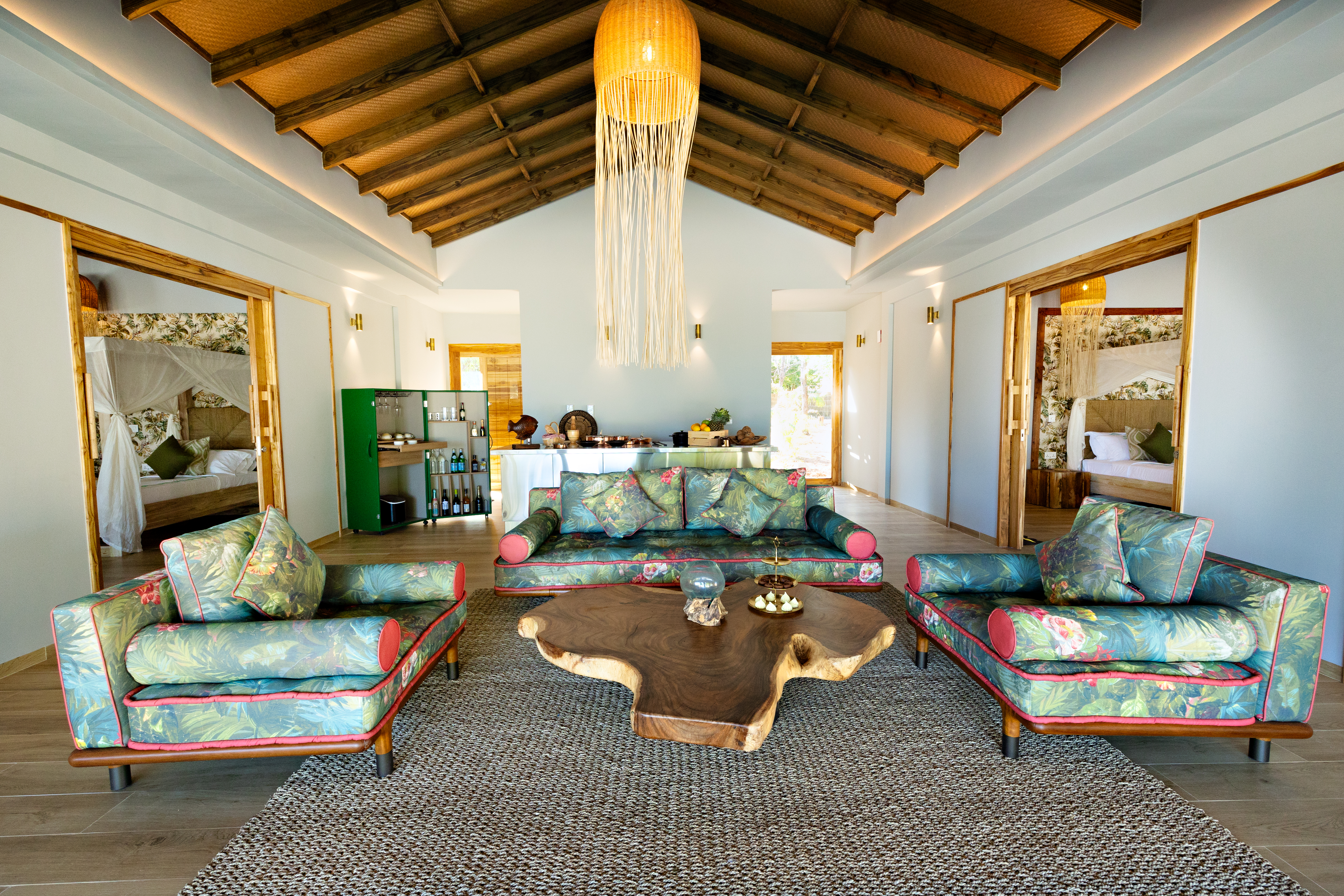 Apartment Three Bedrooms Three Bathrooms