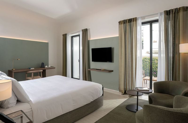 Junior Suite with Balcony