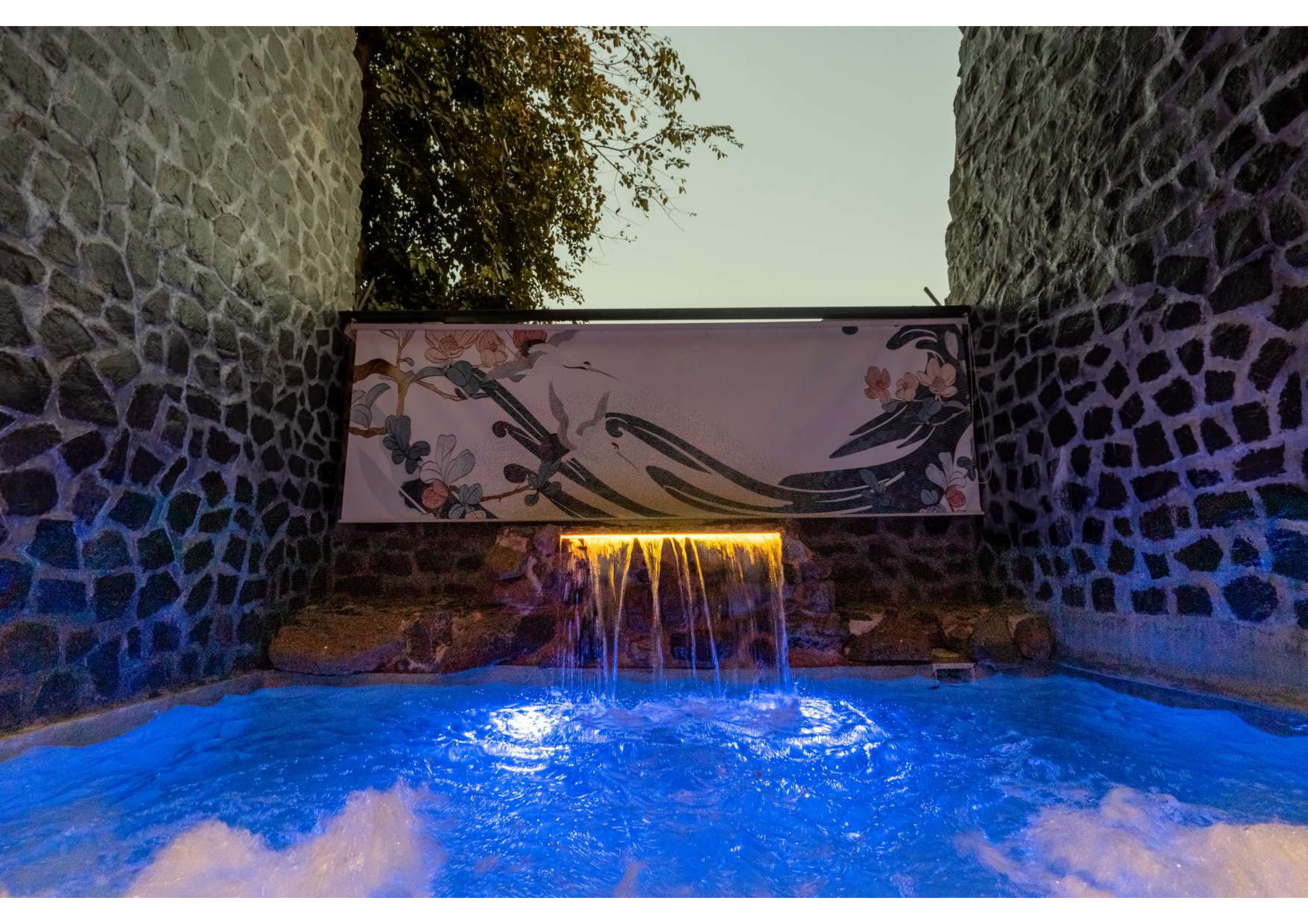 Double Deluxe Pool View