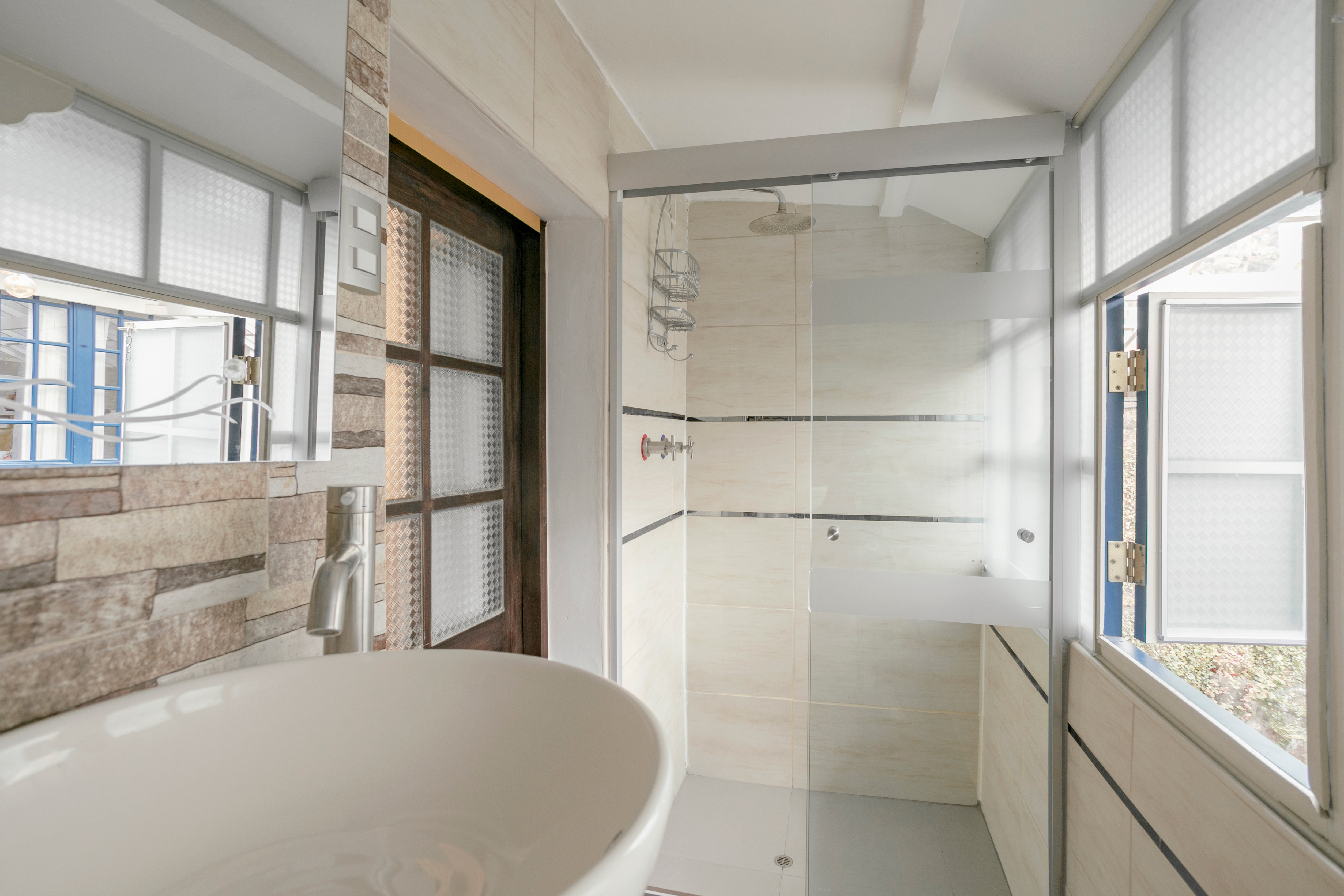 Double or Twin Deluxe King Bed