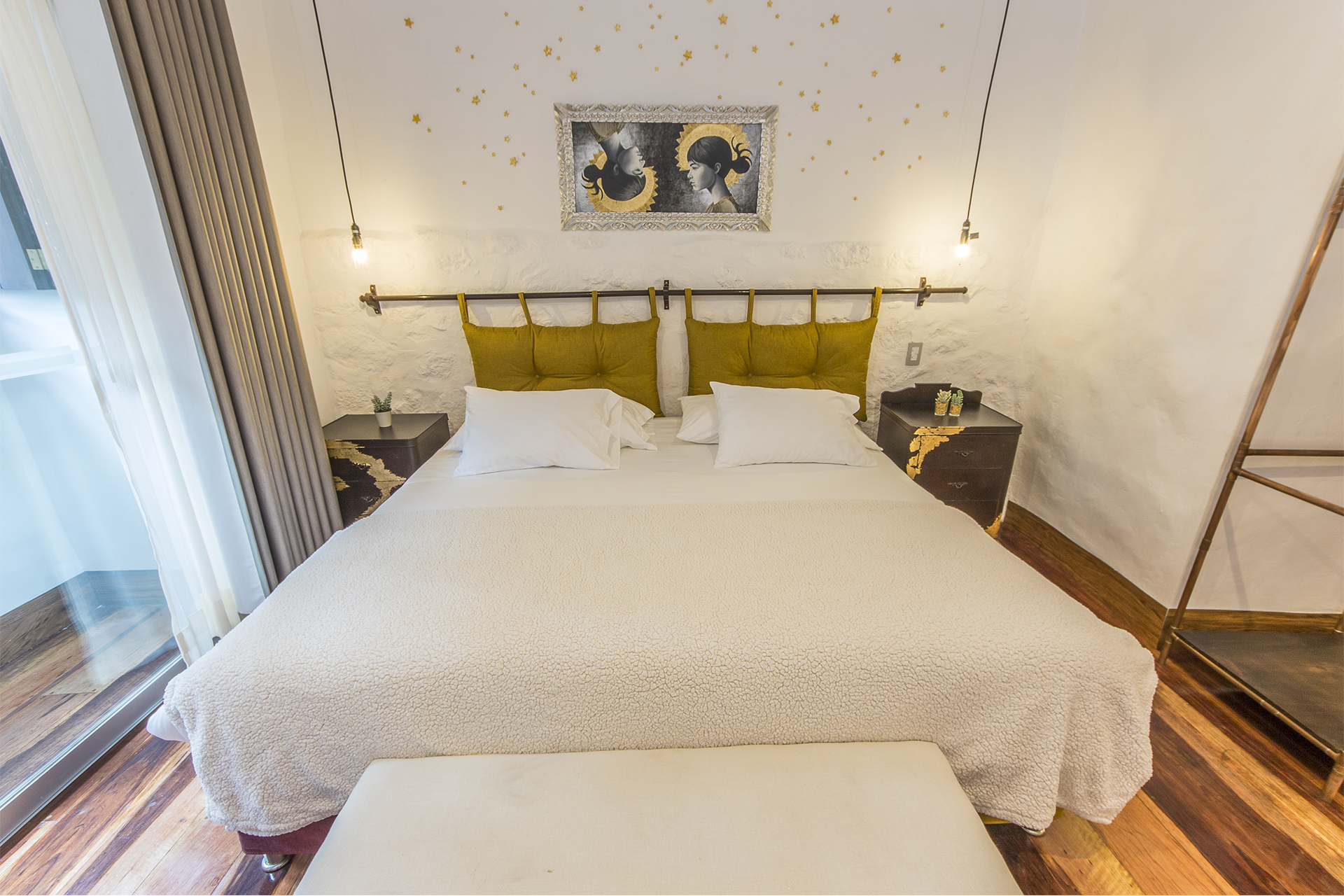 Double or Twin Superior King Bed