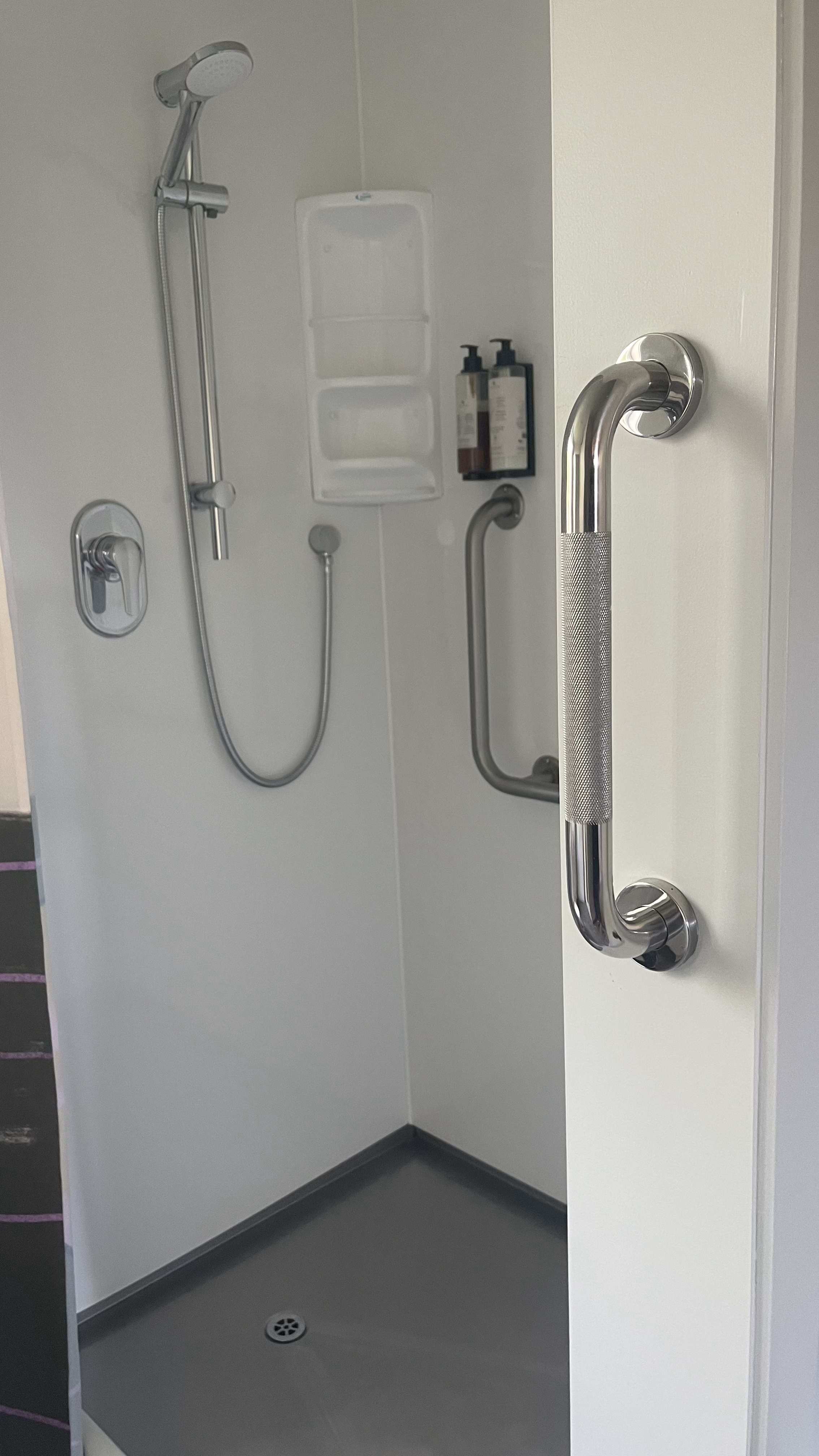 Apartment Deluxe One Bedroom