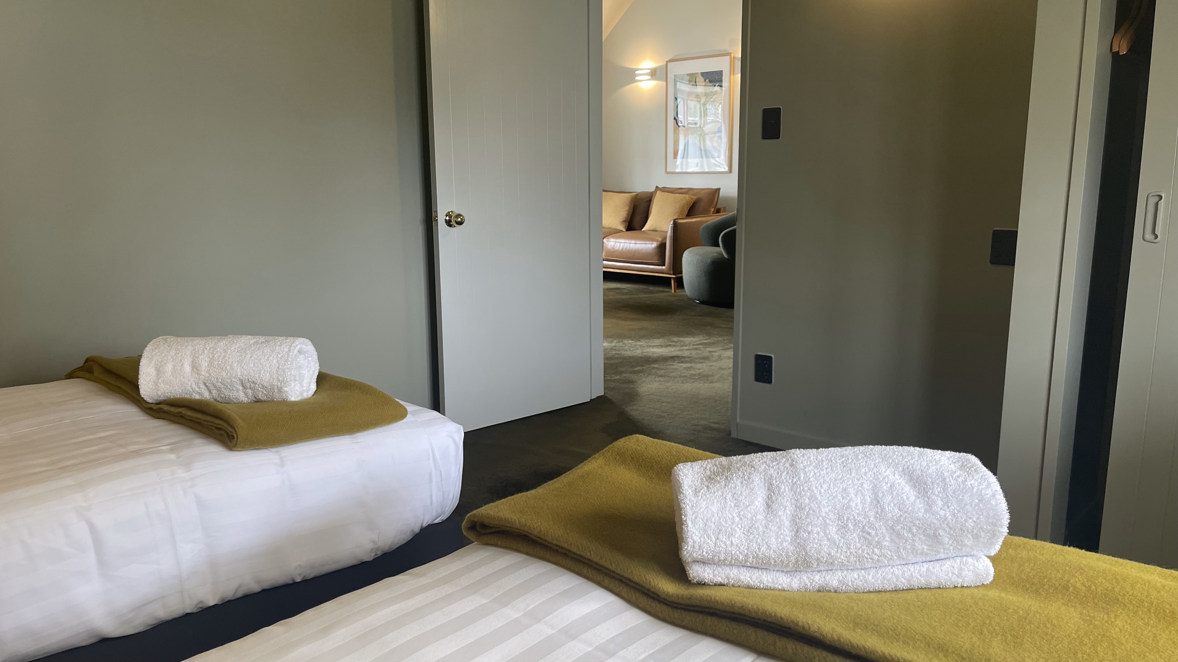 Apartment Two Bedrooms One Bathroom